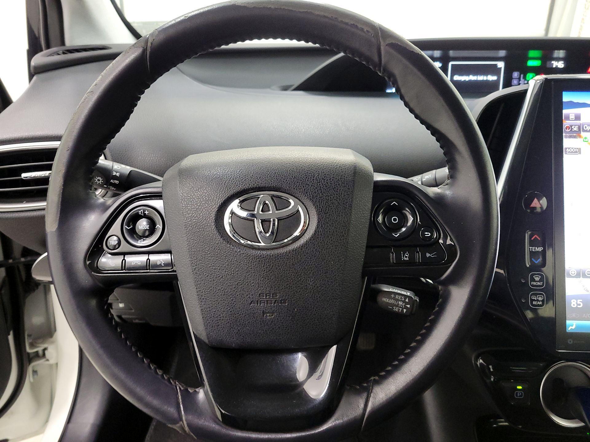 Thumbnail: 2020 Toyota Prius Prime - 10