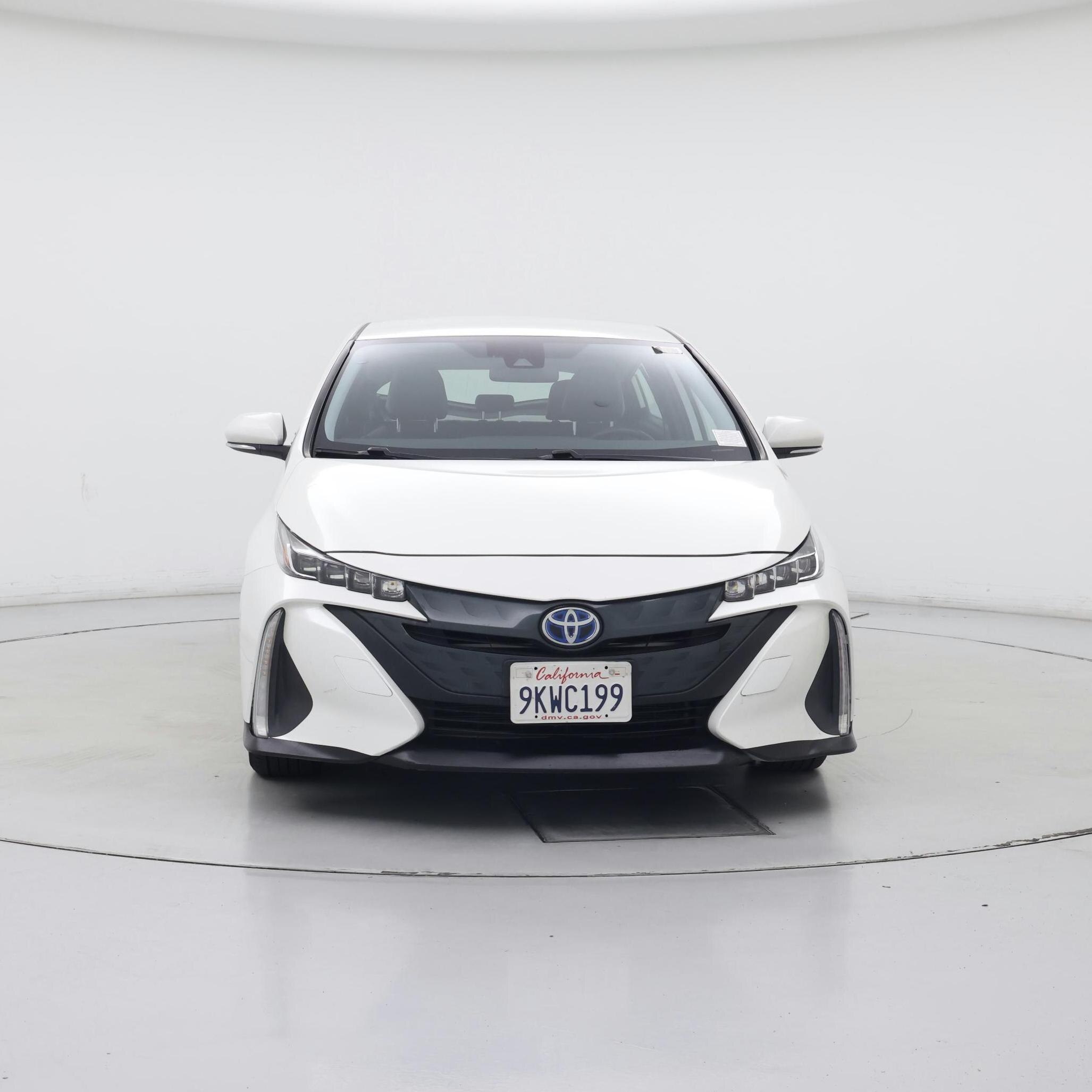 Thumbnail: 2020 Toyota Prius Prime - 5