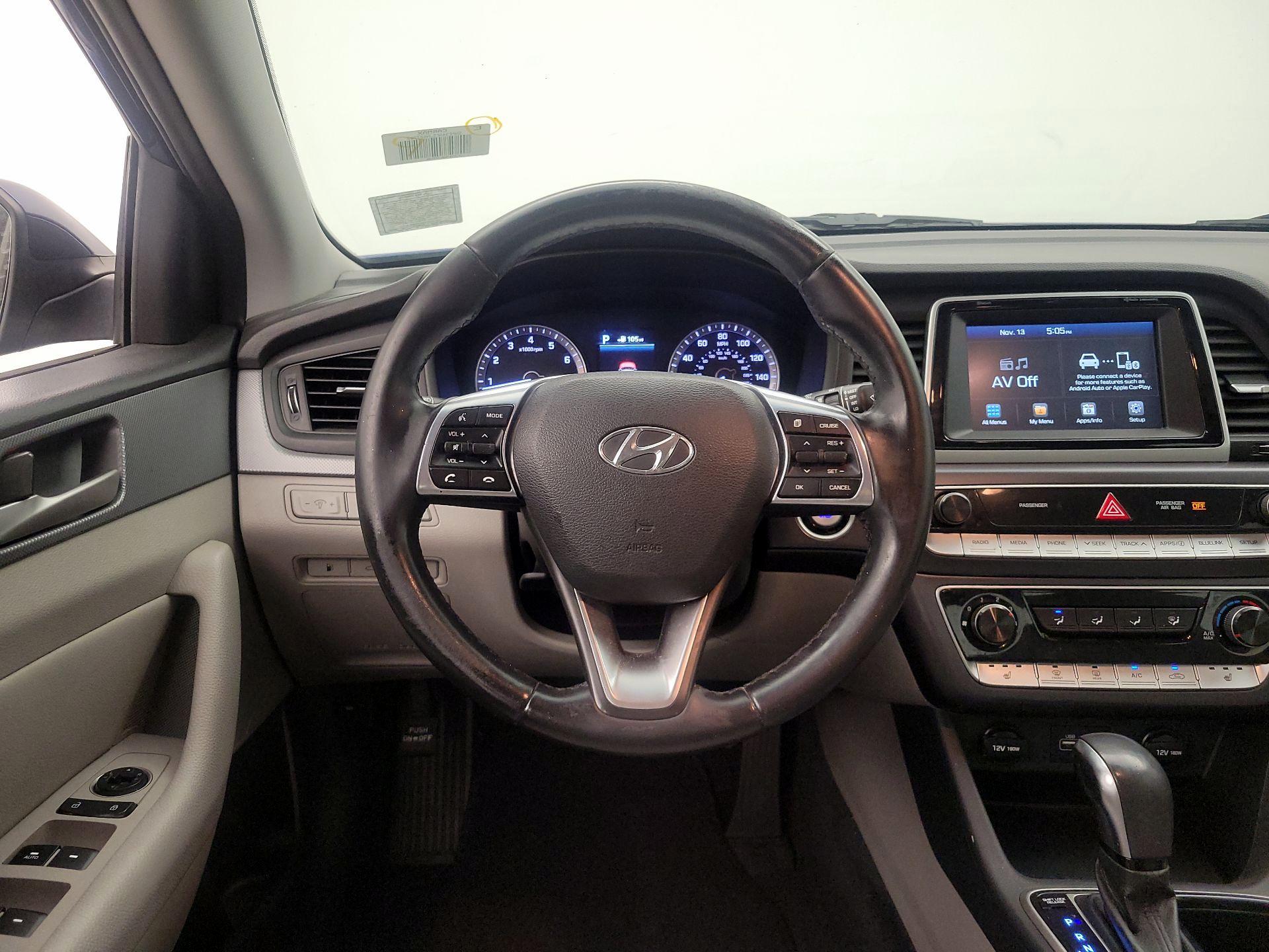 Thumbnail: 2018 Hyundai Sonata - 10