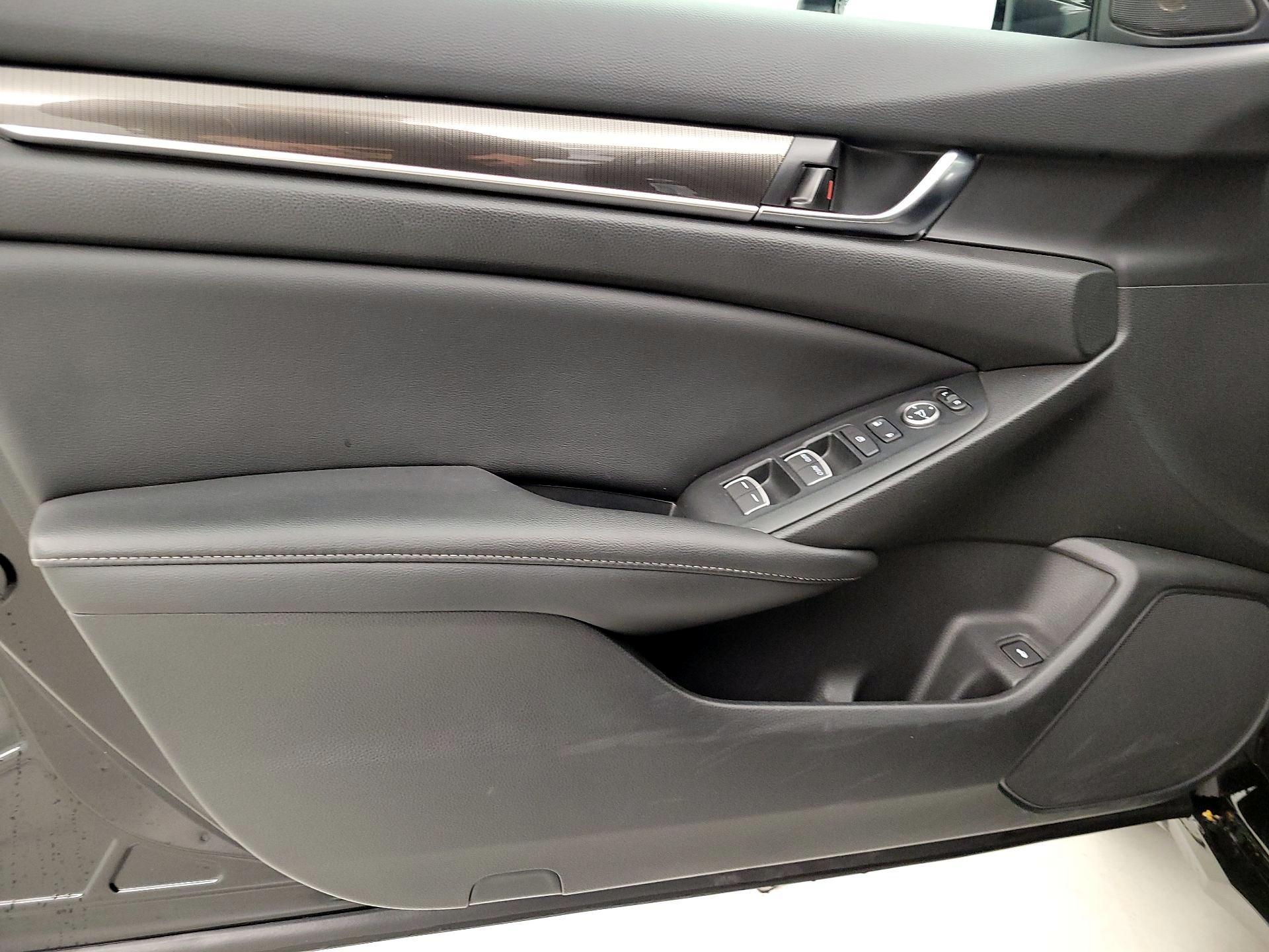 Thumbnail: 2022 Honda Accord - 12