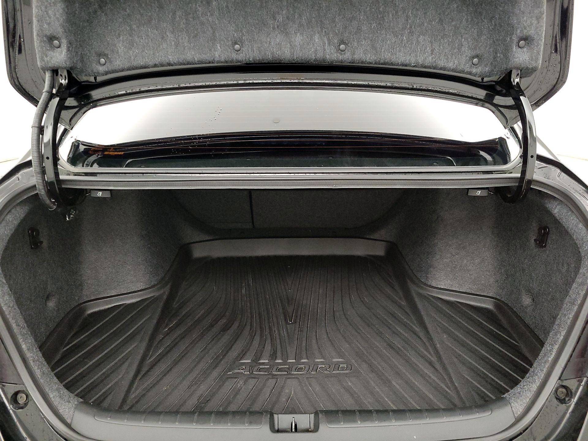 Thumbnail: 2022 Honda Accord - 20