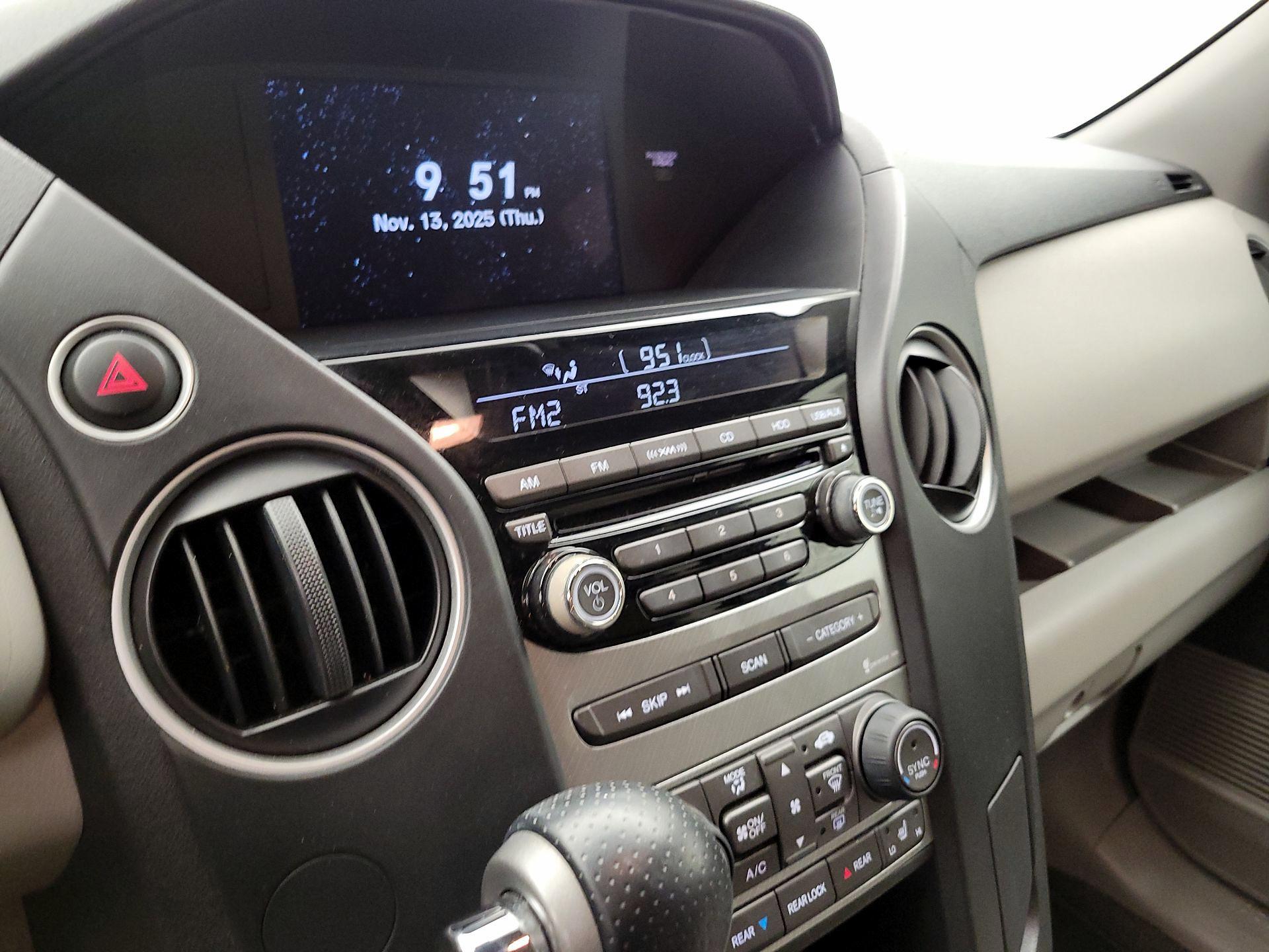 Thumbnail: 2014 Honda Pilot - 15