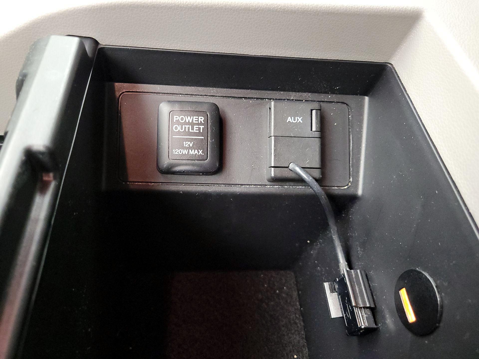 Thumbnail: 2014 Honda Pilot - 18