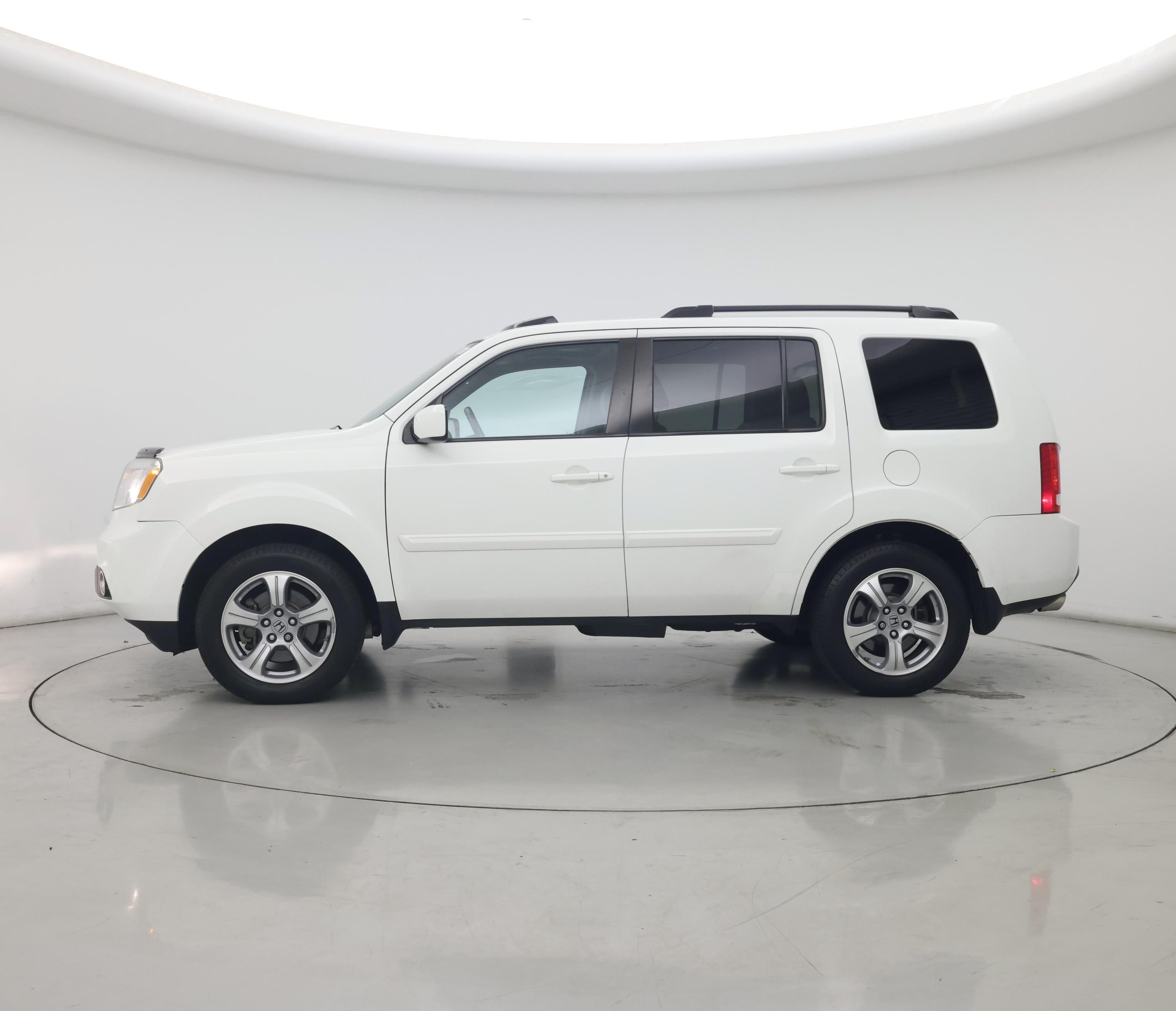 Thumbnail: 2014 Honda Pilot - 3