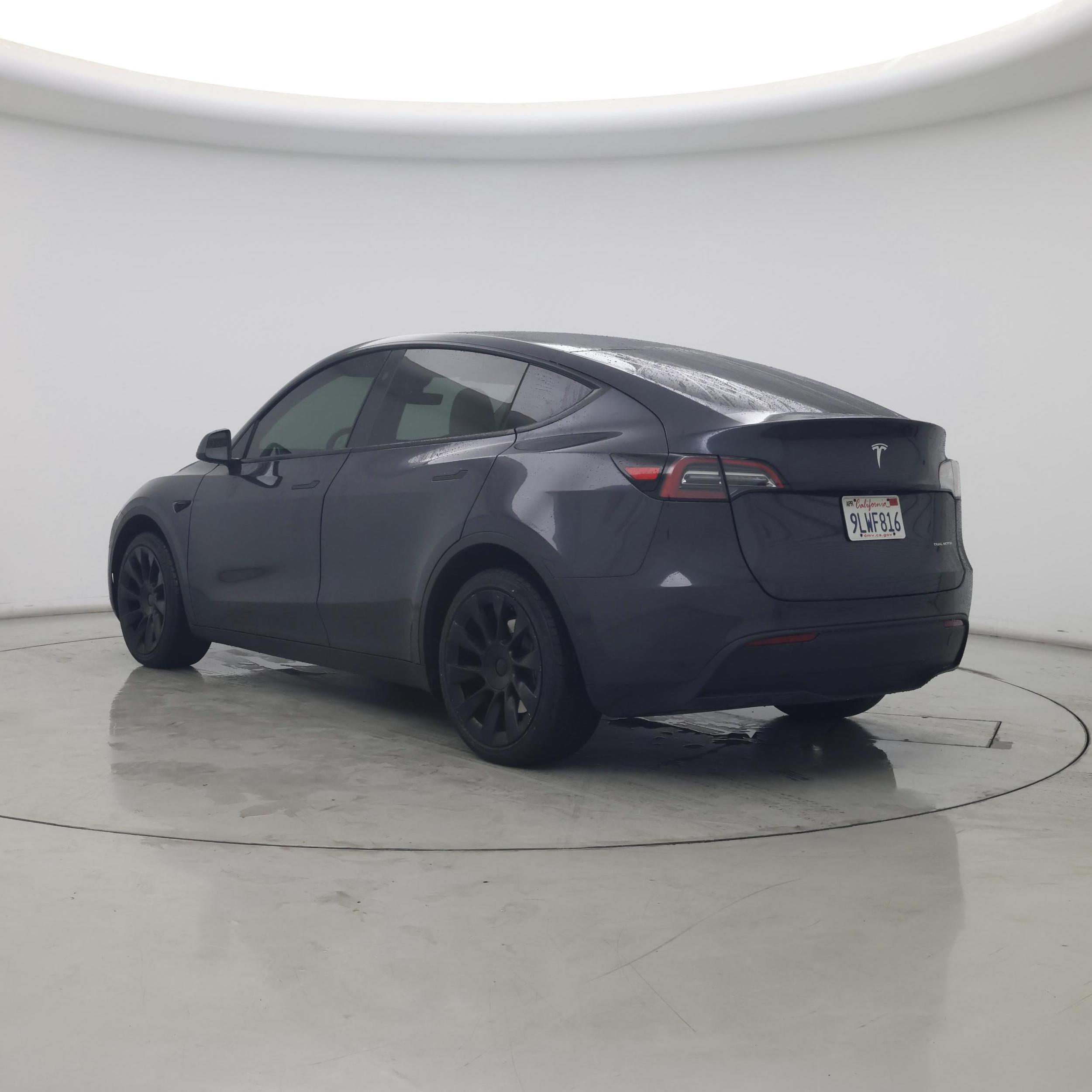Thumbnail: 2024 Tesla Model Y - 2