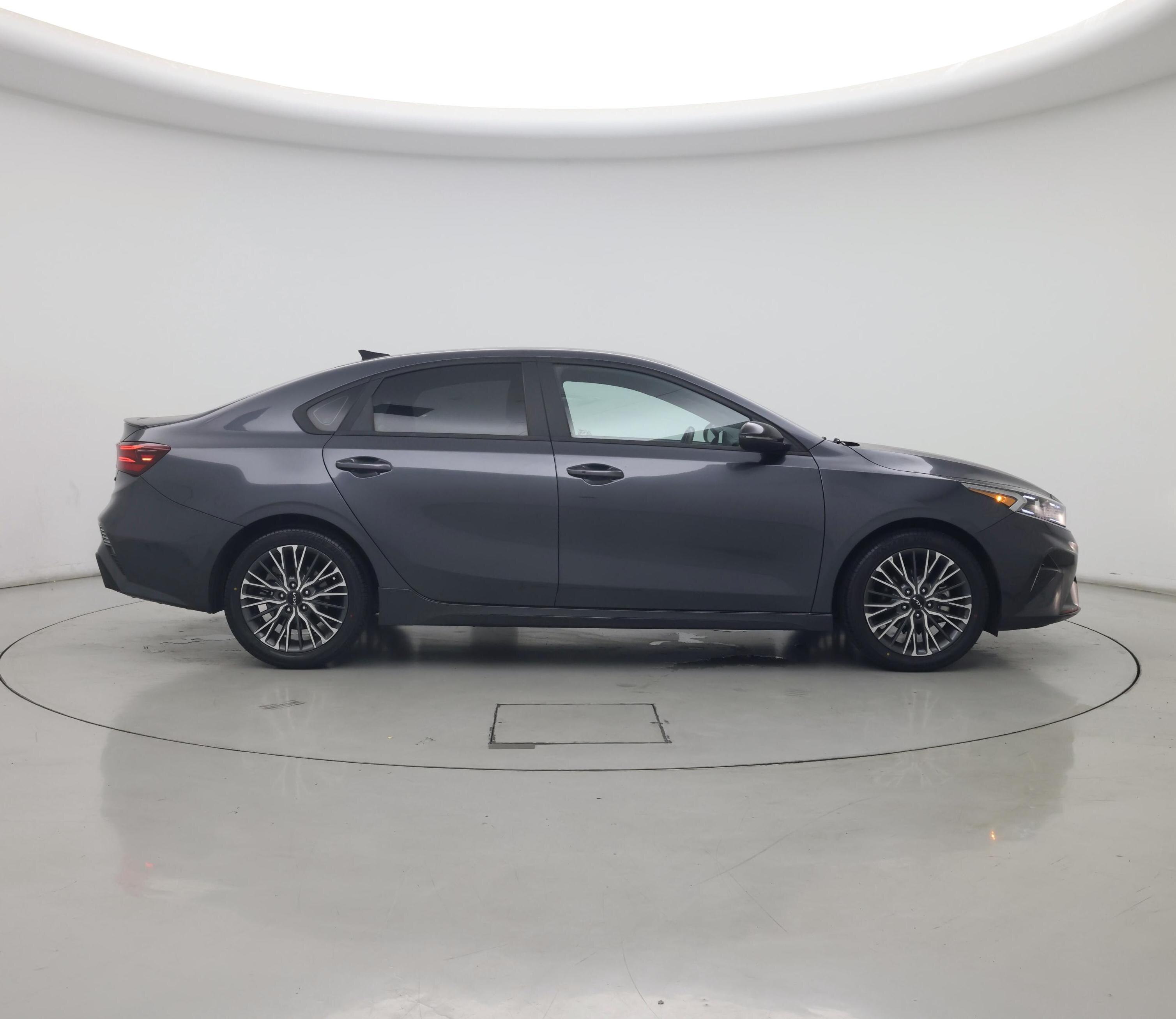 Thumbnail: 2023 Kia Forte - 7