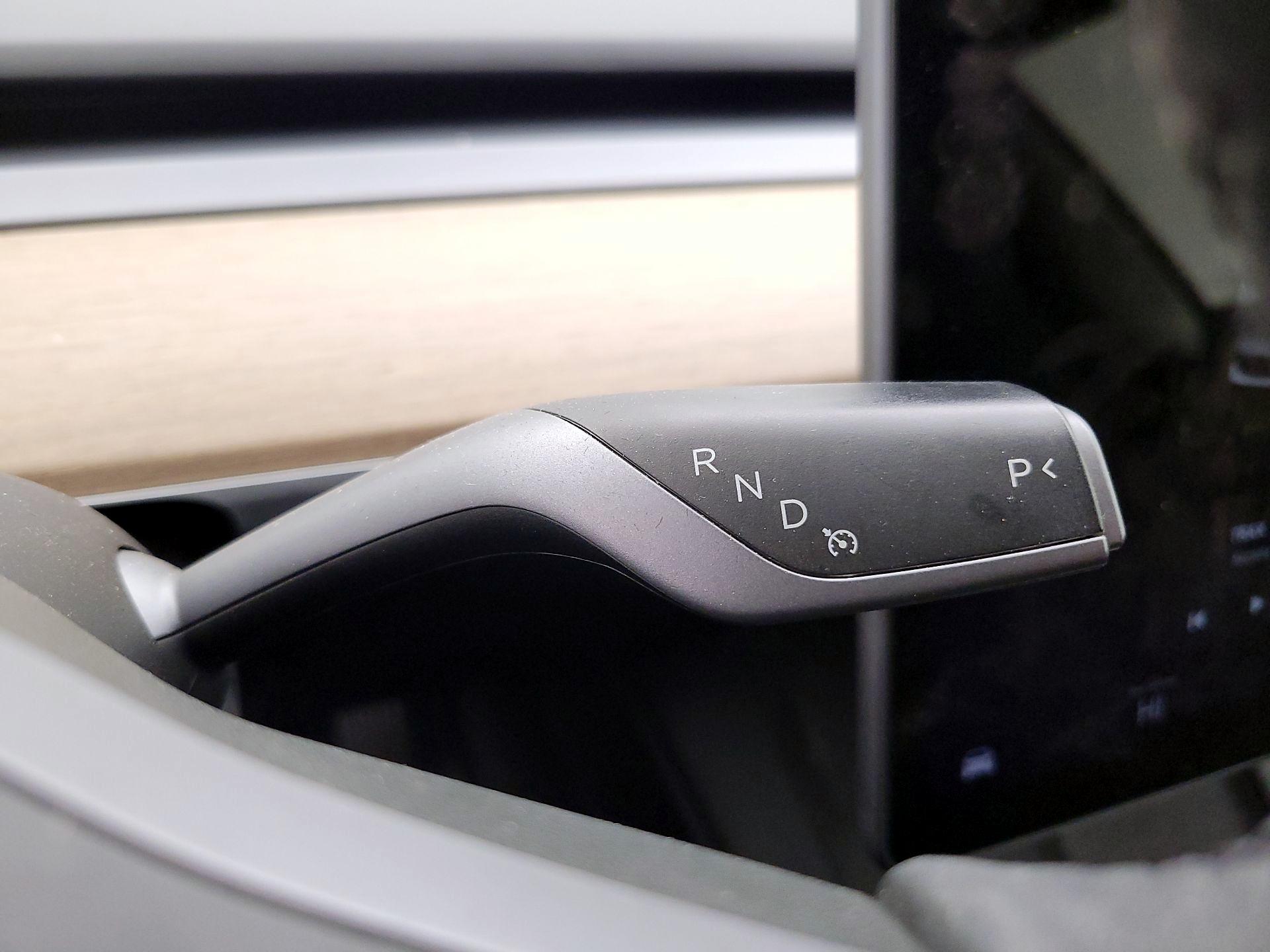 Thumbnail: 2023 Tesla Model 3 - 17