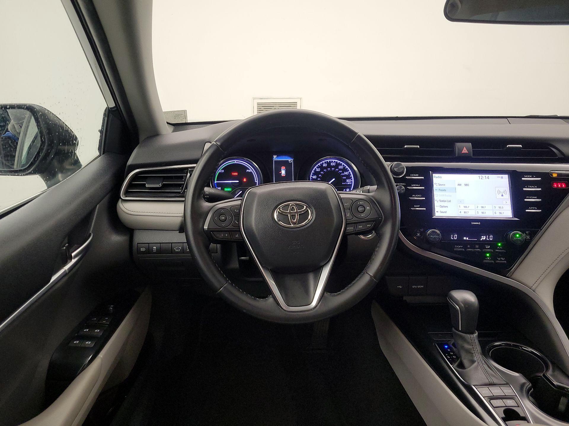 Thumbnail: 2020 Toyota Camry - 10