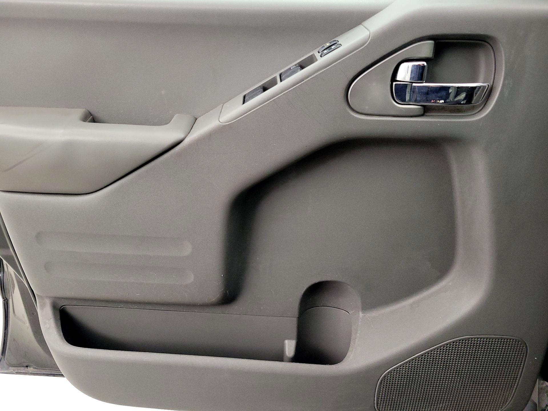 Thumbnail: 2018 Nissan Frontier - 12