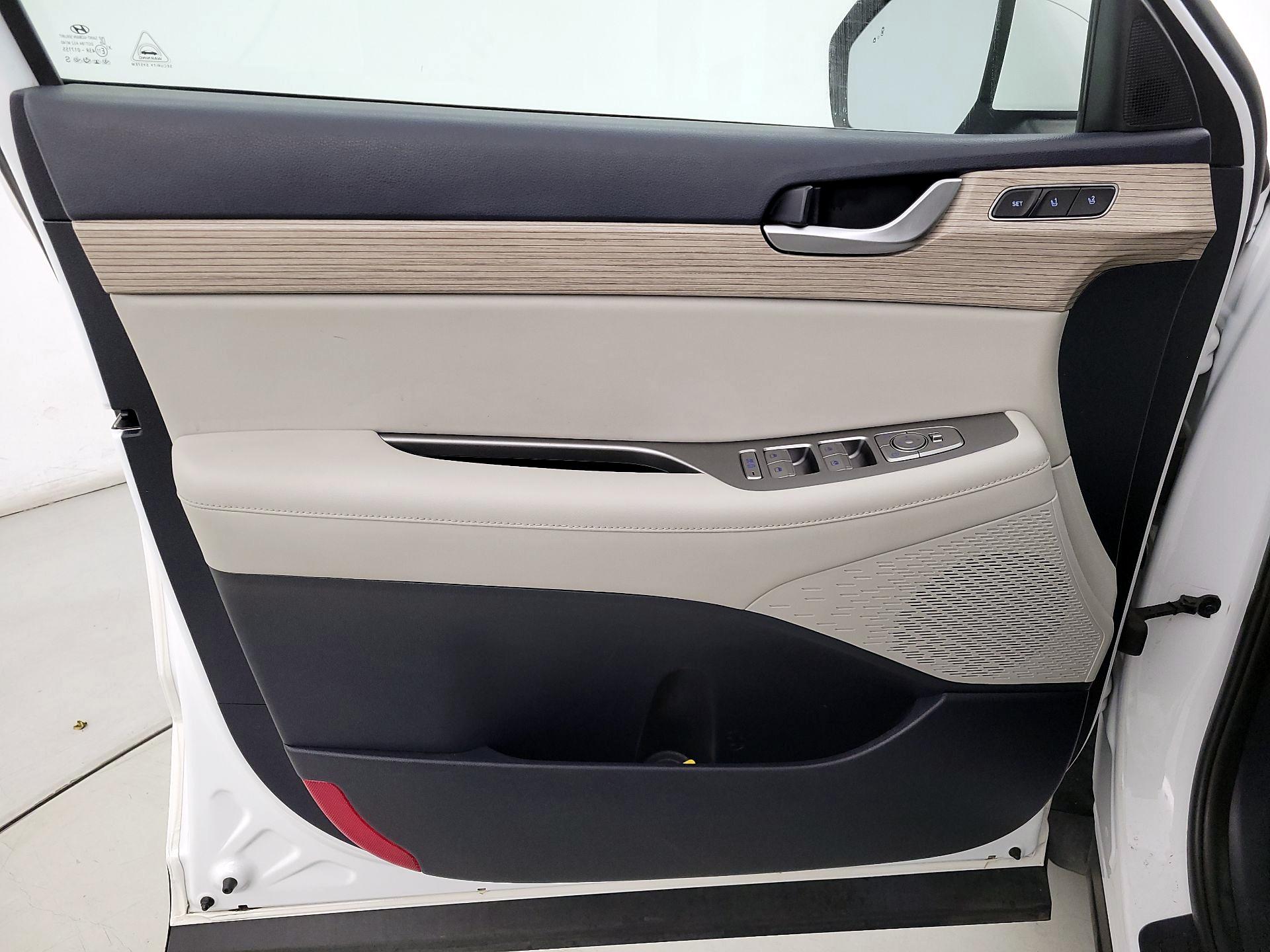 Thumbnail: 2020 Hyundai Palisade - 12