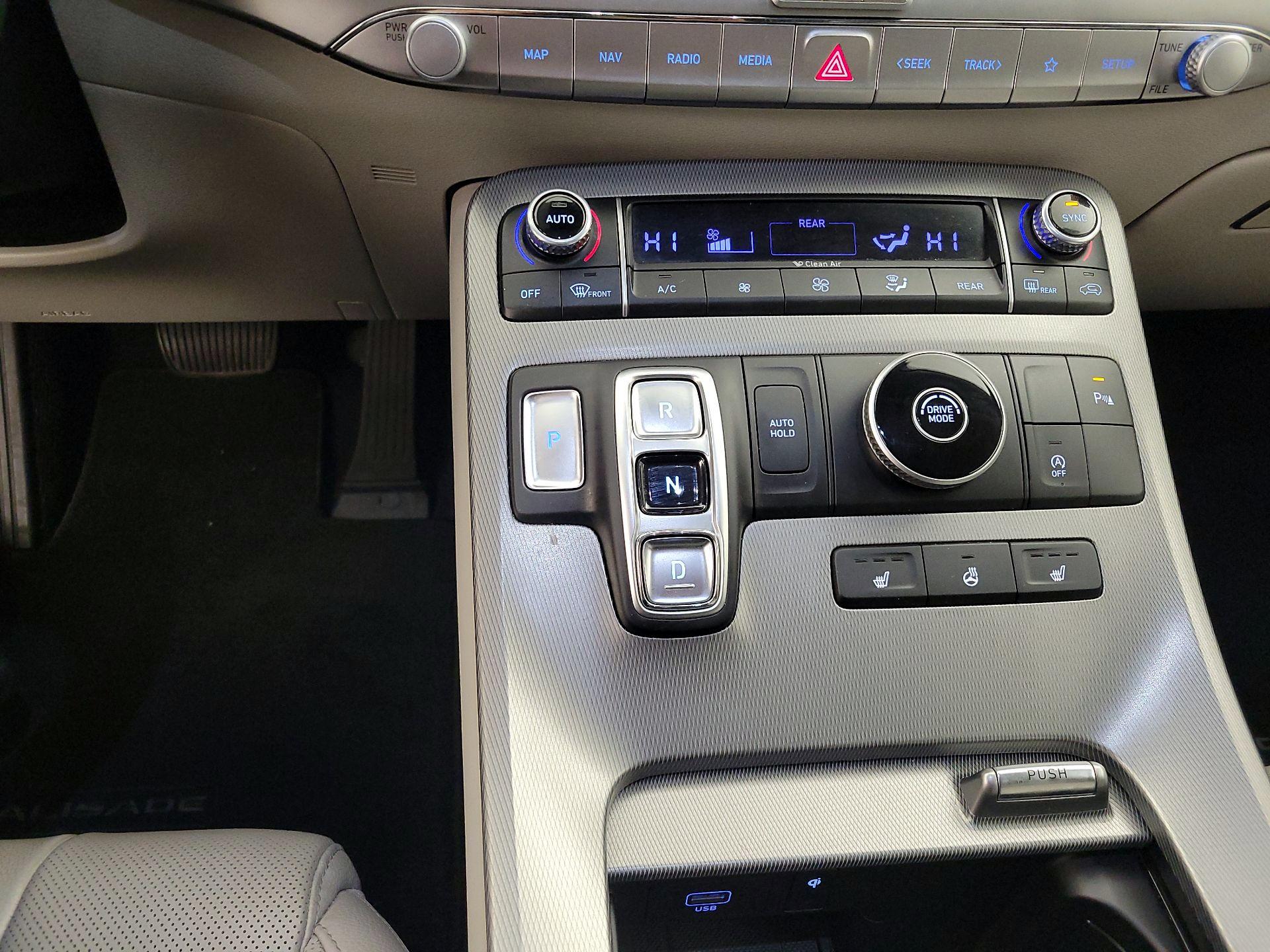 Thumbnail: 2020 Hyundai Palisade - 18