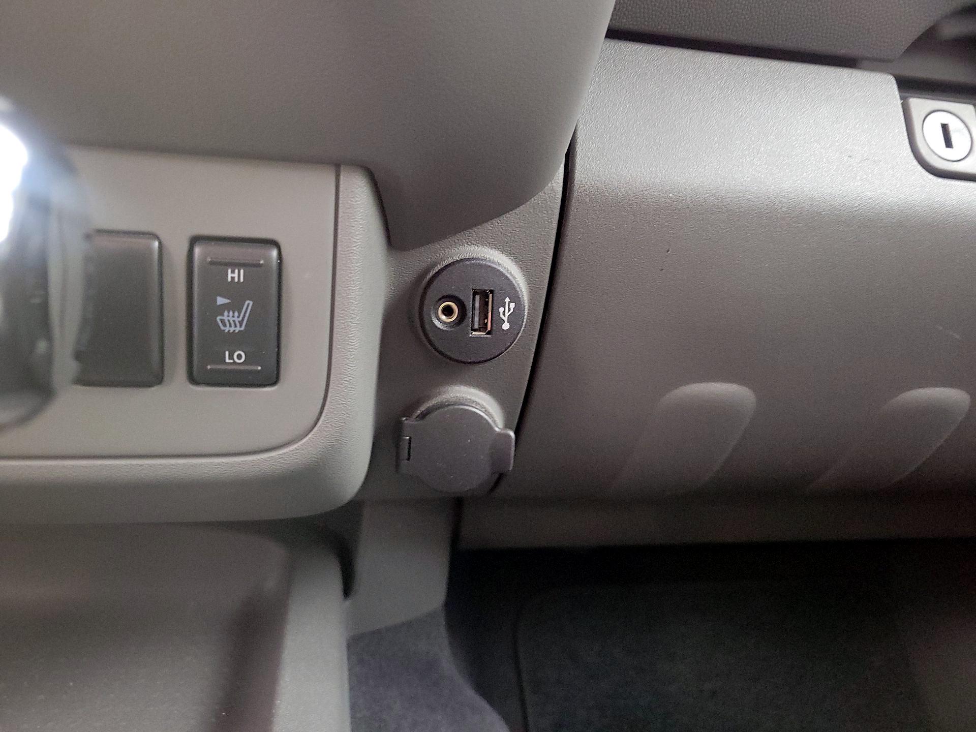 Thumbnail: 2018 Nissan Frontier - 18