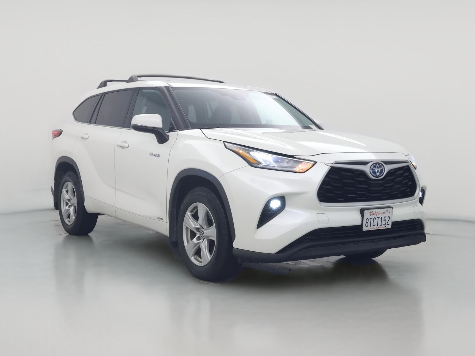 2020 Toyota Highlander LE