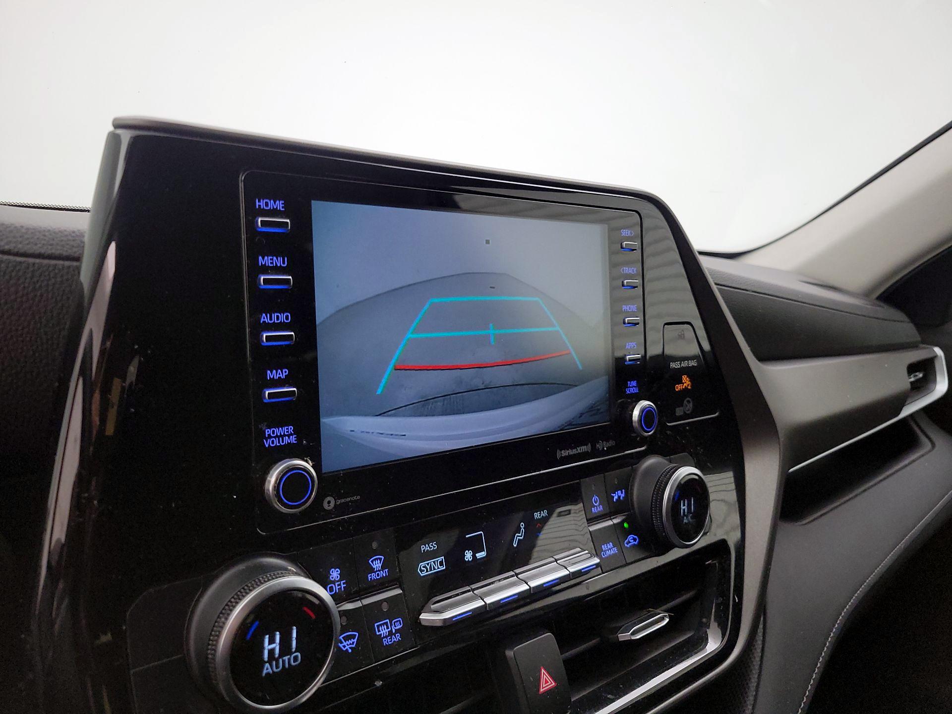 Thumbnail: 2020 Toyota Highlander - 14