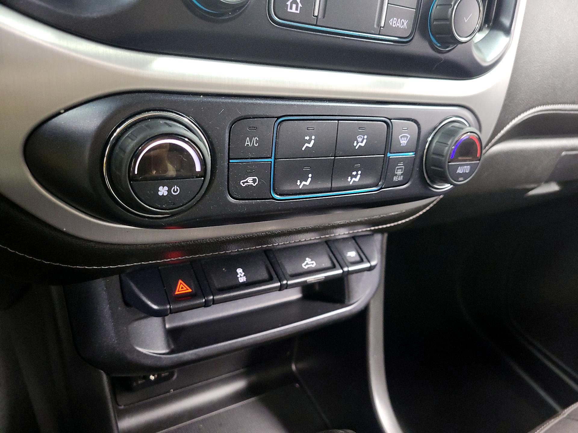 Thumbnail: 2020 GMC Canyon - 16