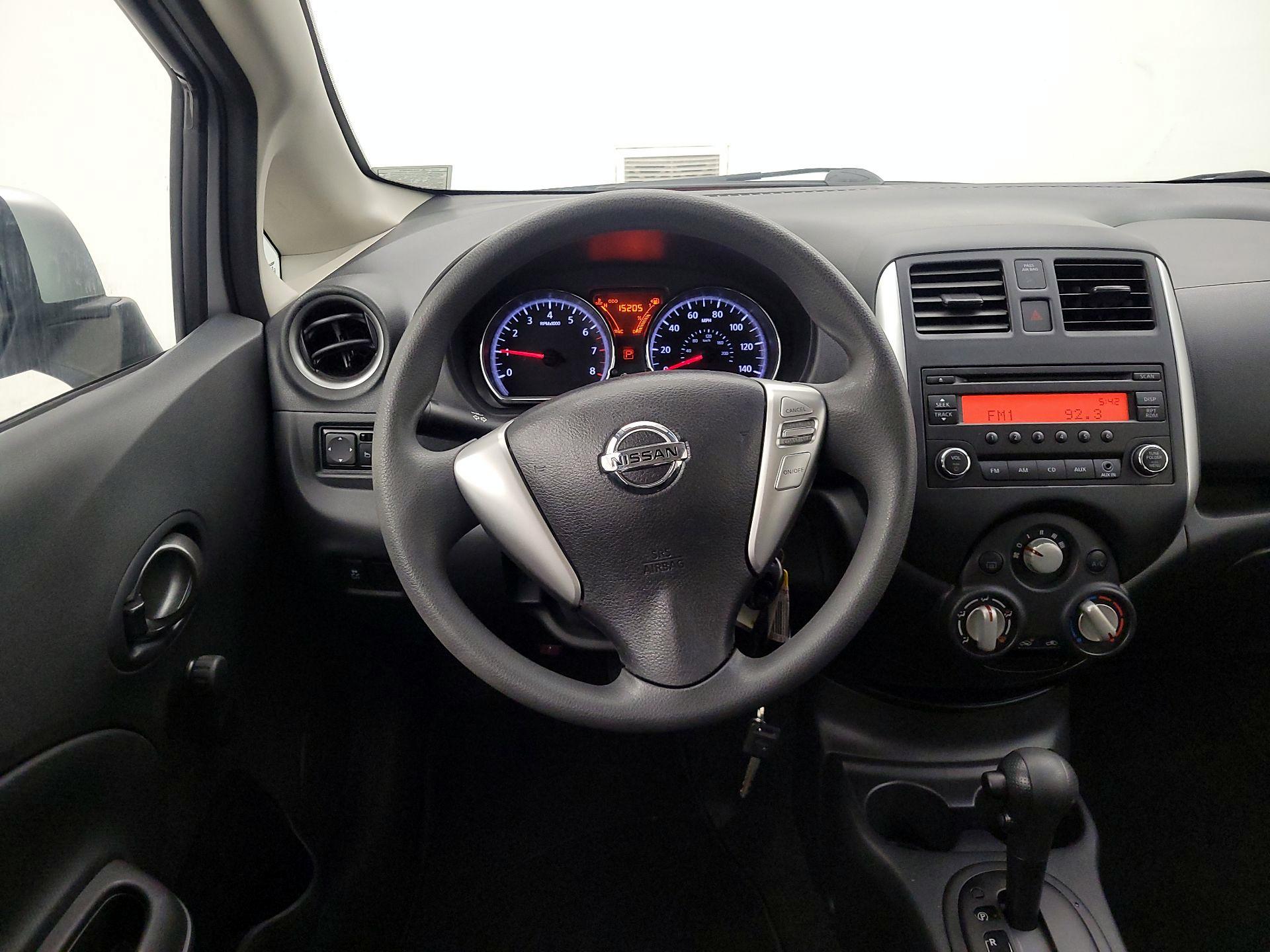 Thumbnail: 2014 Nissan Versa Note - 10