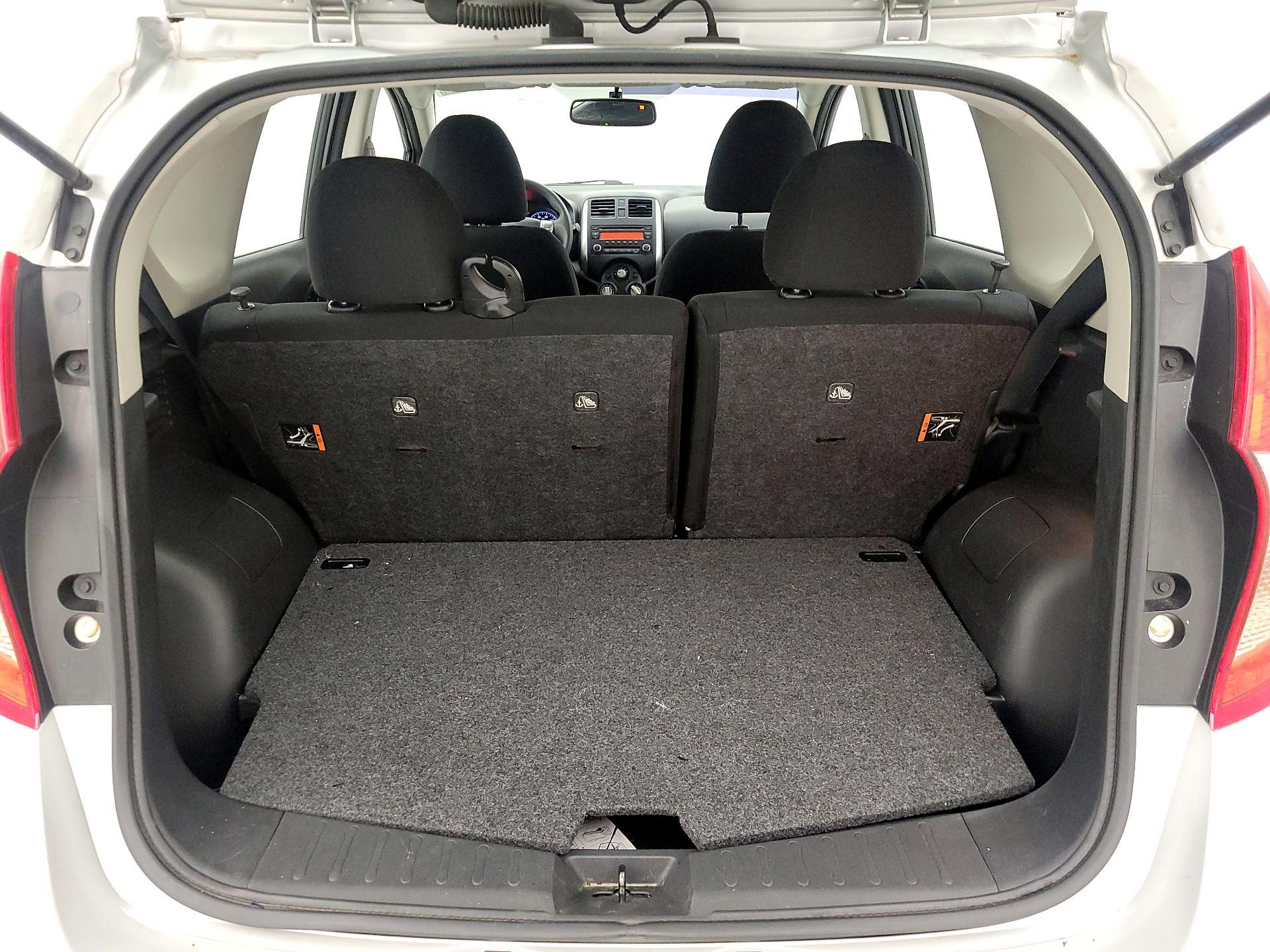 Thumbnail: 2014 Nissan Versa Note - 19