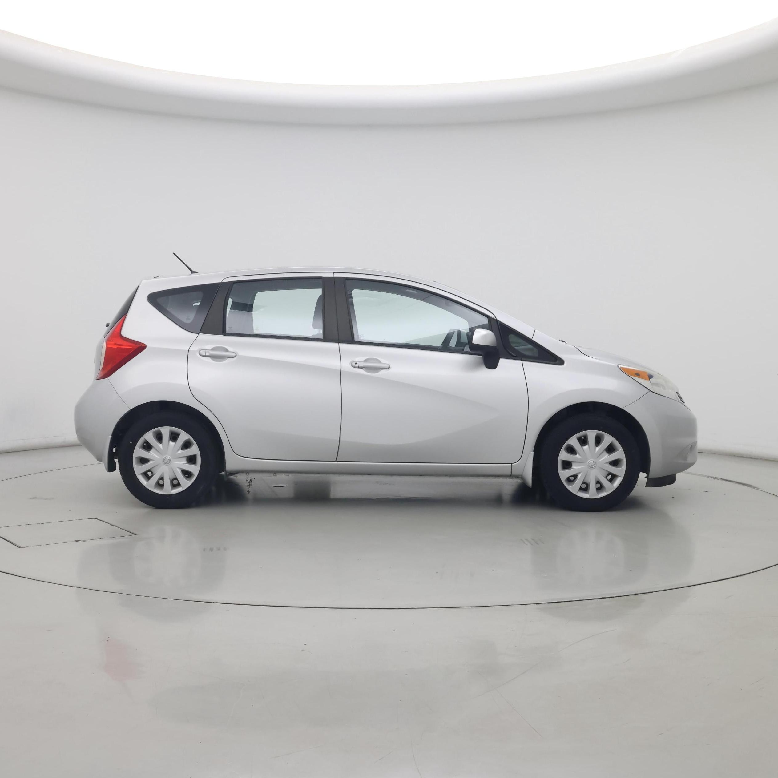 Thumbnail: 2014 Nissan Versa Note - 7