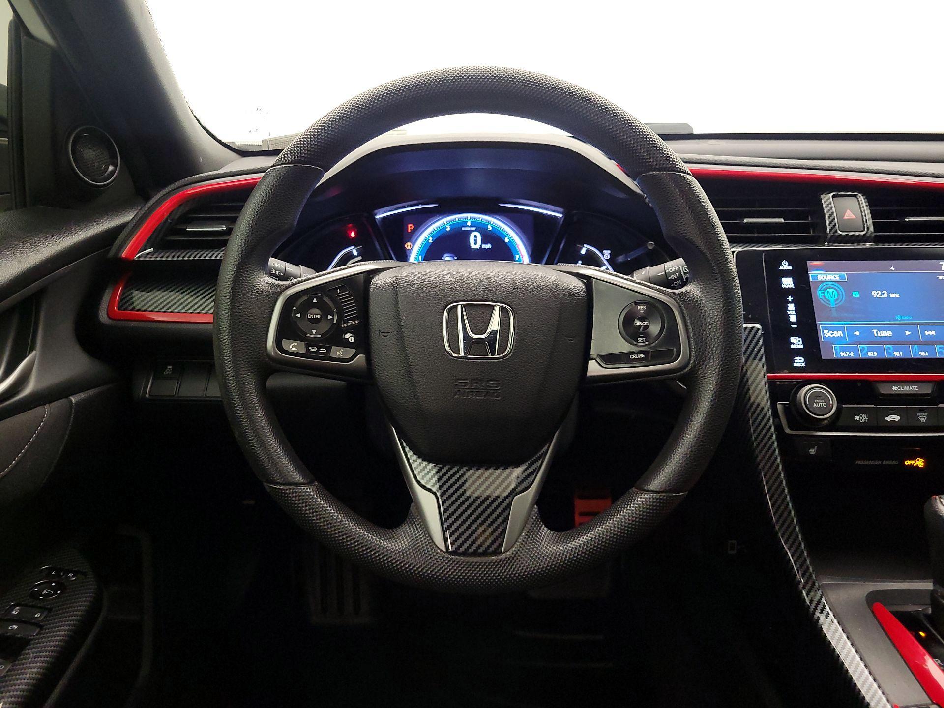 Thumbnail: 2017 Honda Civic - 10