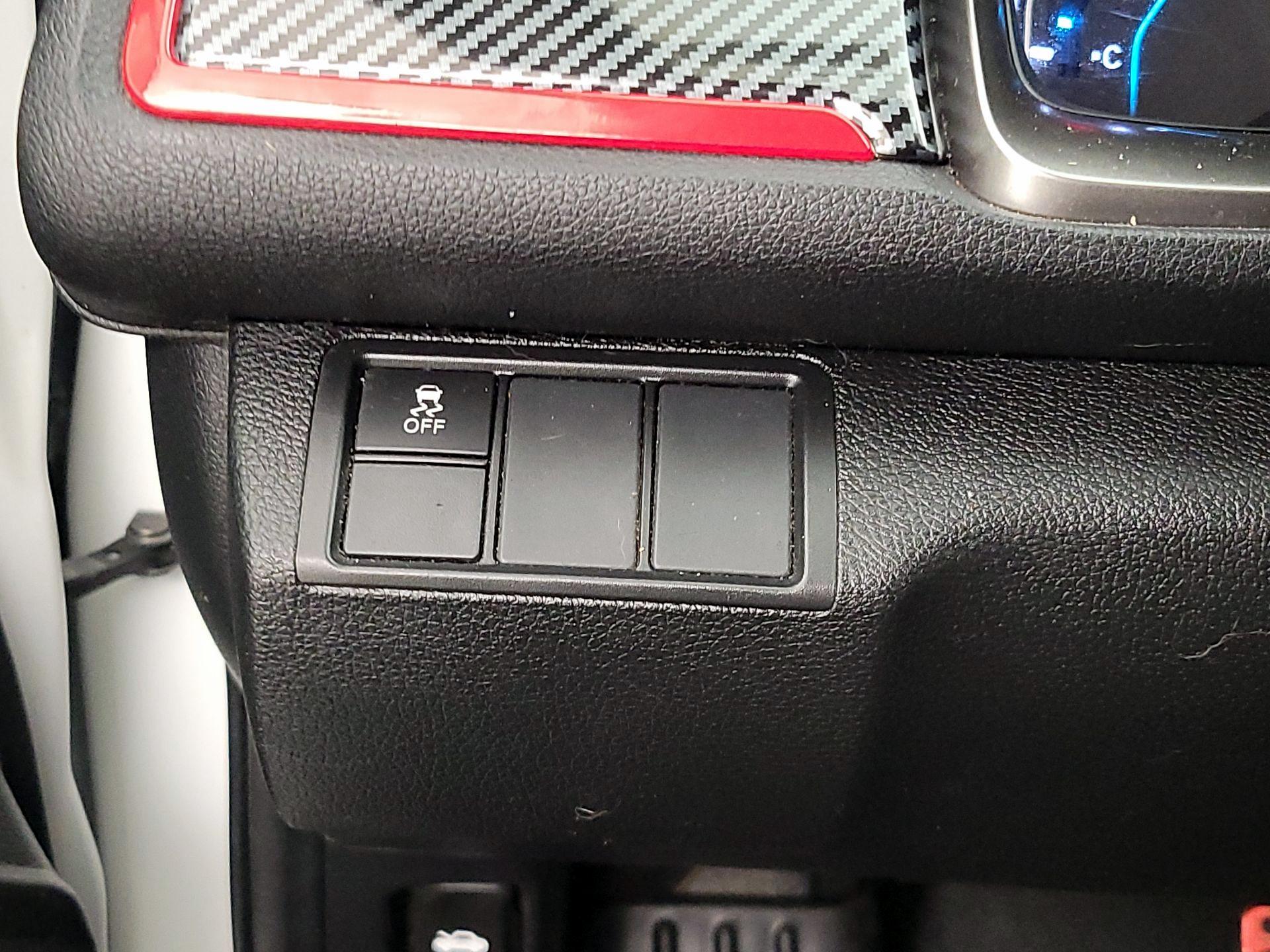 Thumbnail: 2017 Honda Civic - 13