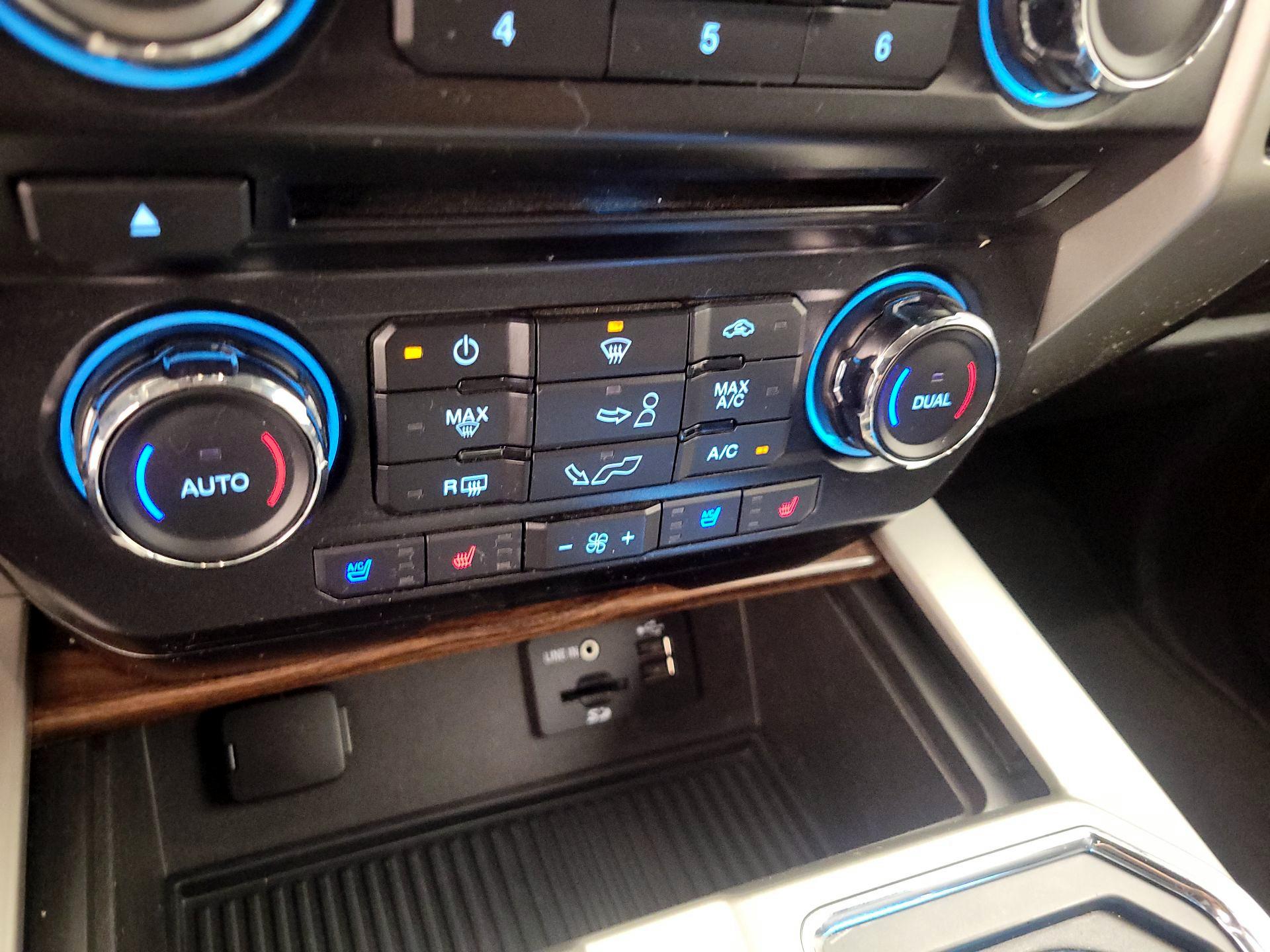 Thumbnail: 2015 Ford F-150 - 16