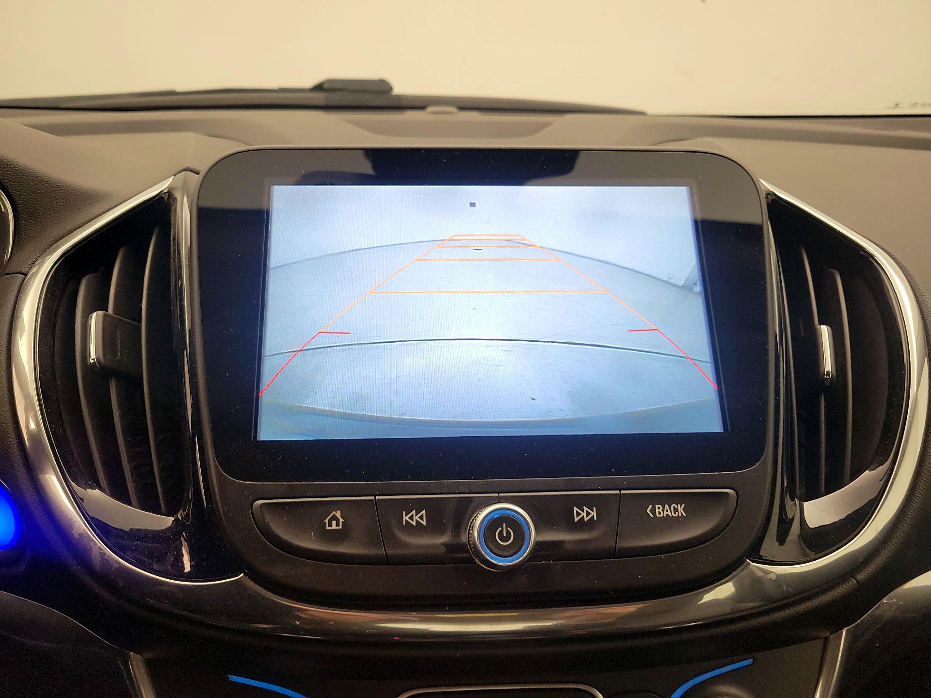 Thumbnail: 2016 Chevrolet Volt - 15