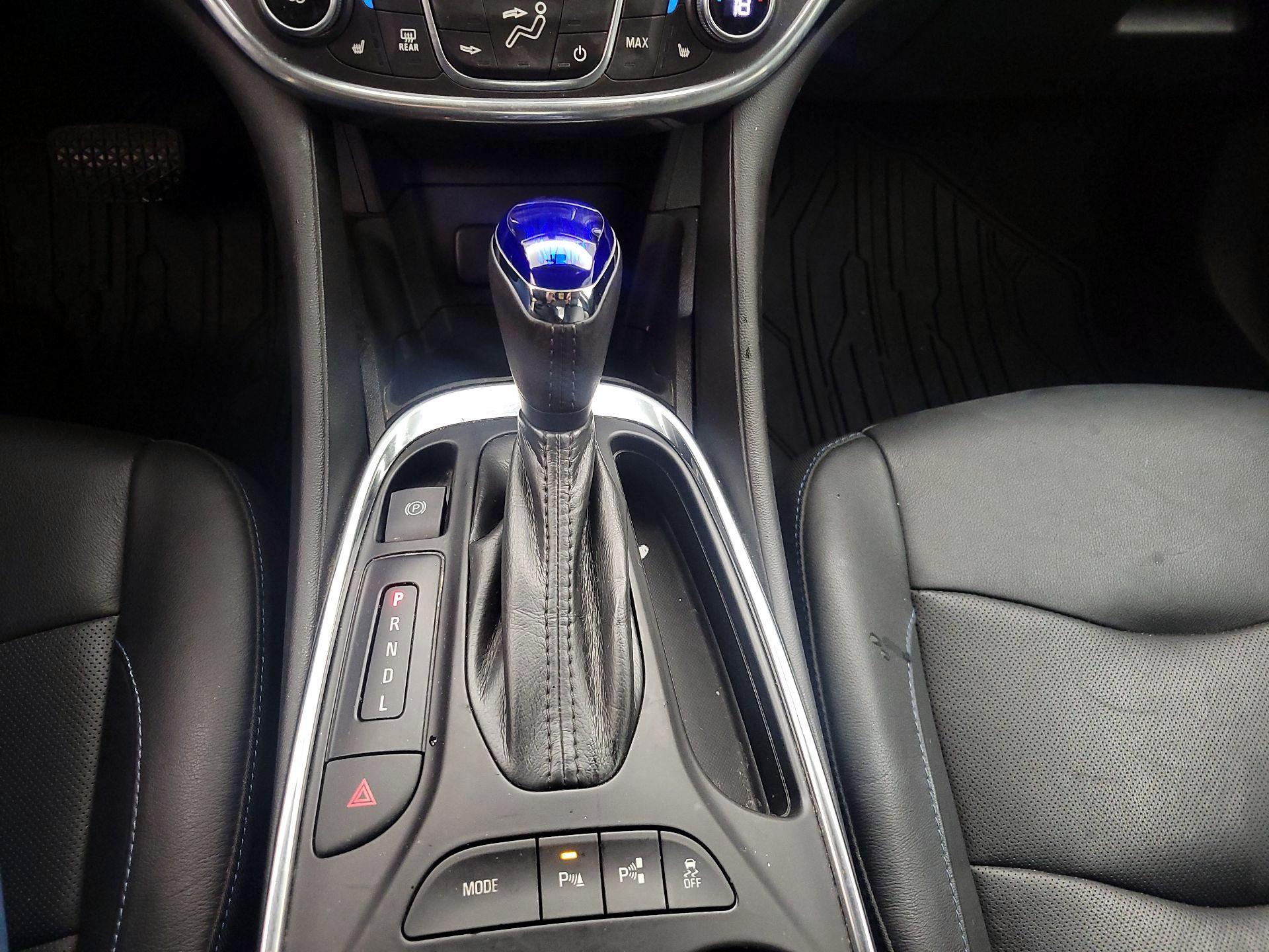 Thumbnail: 2016 Chevrolet Volt - 18