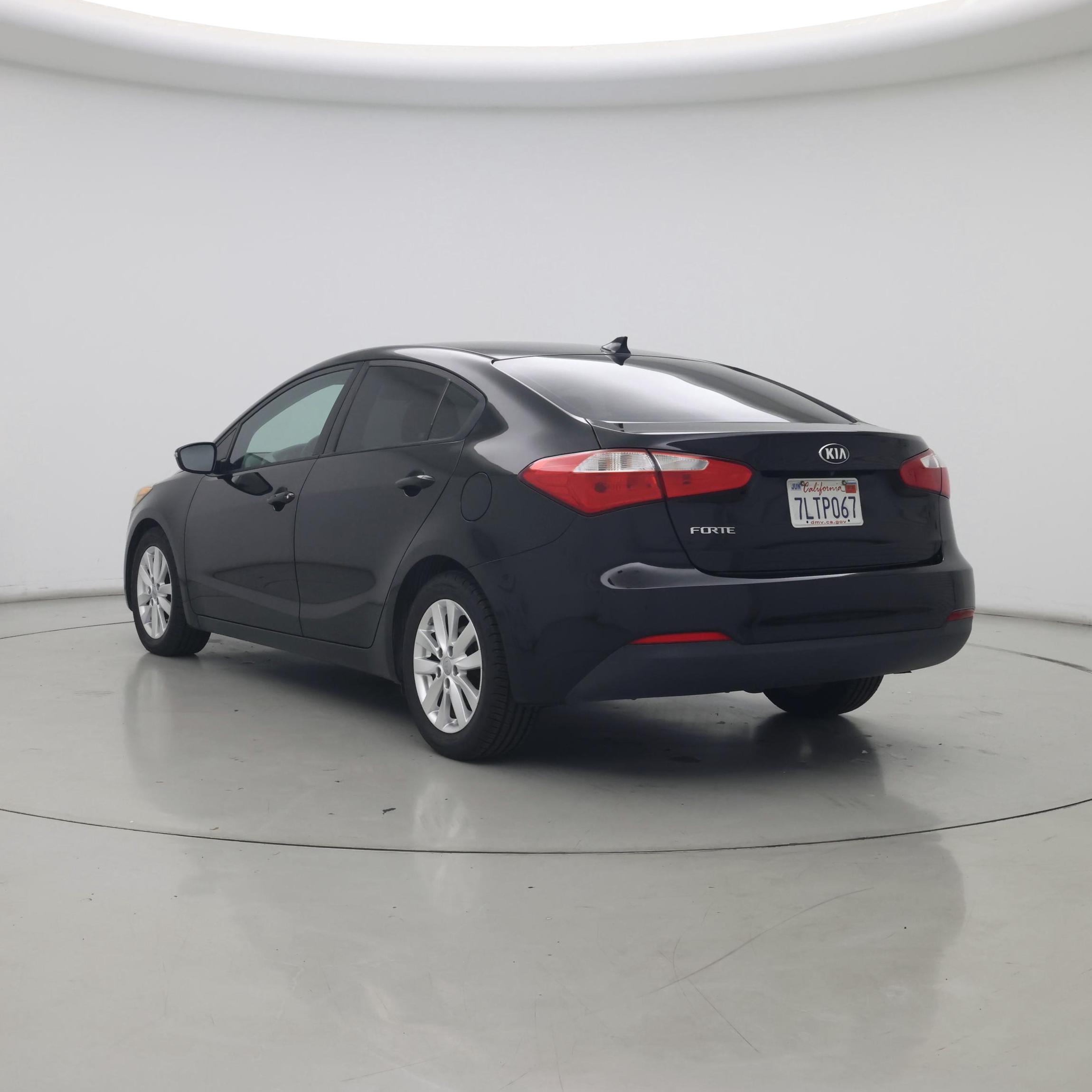 Thumbnail: 2015 Kia Forte - 2