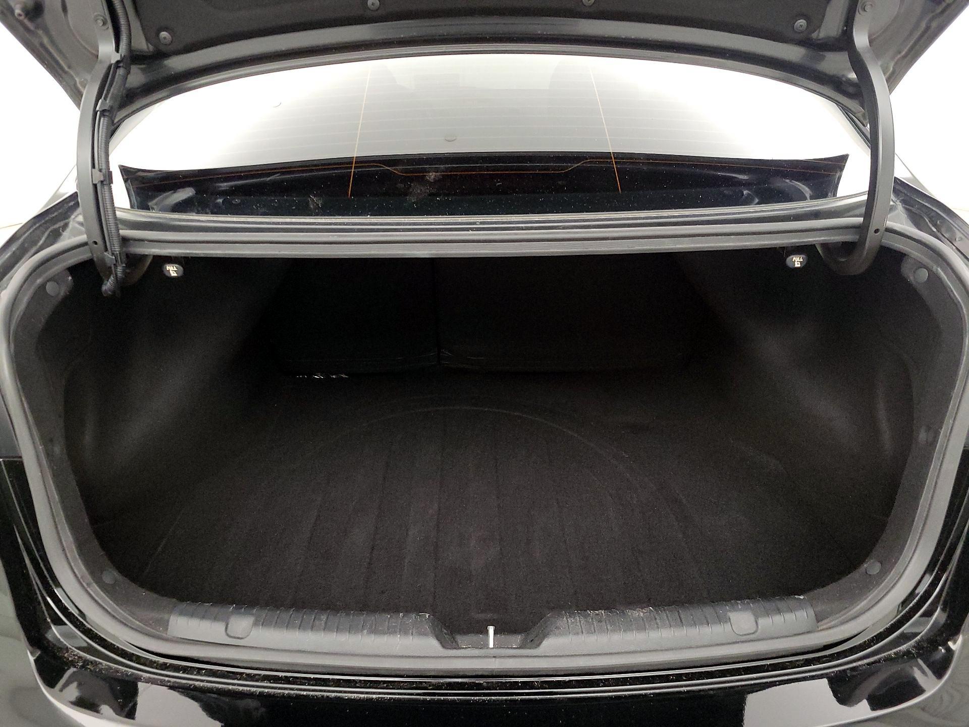 Thumbnail: 2015 Kia Forte - 20