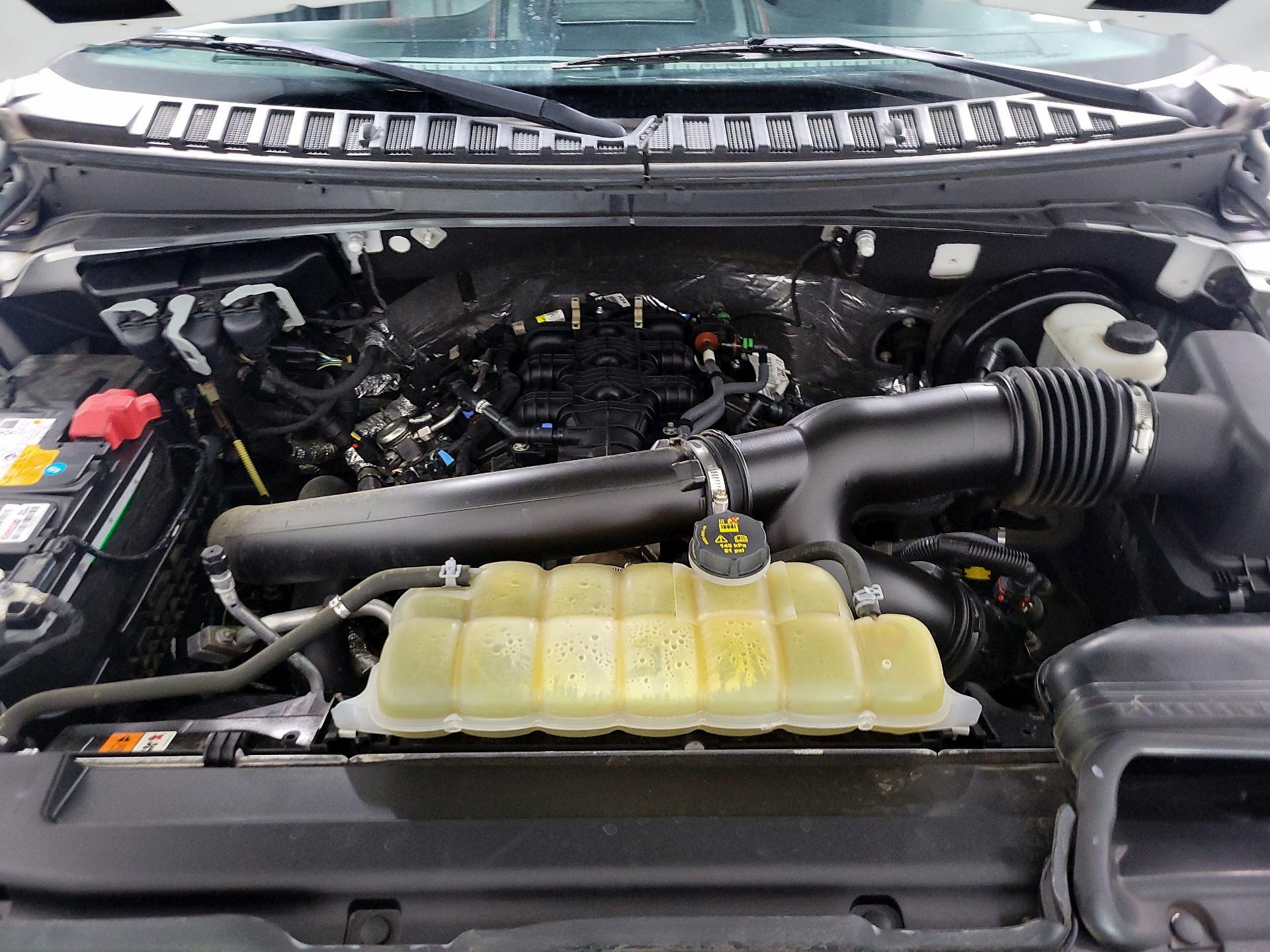 Thumbnail: 2021 Ford Expedition - 19