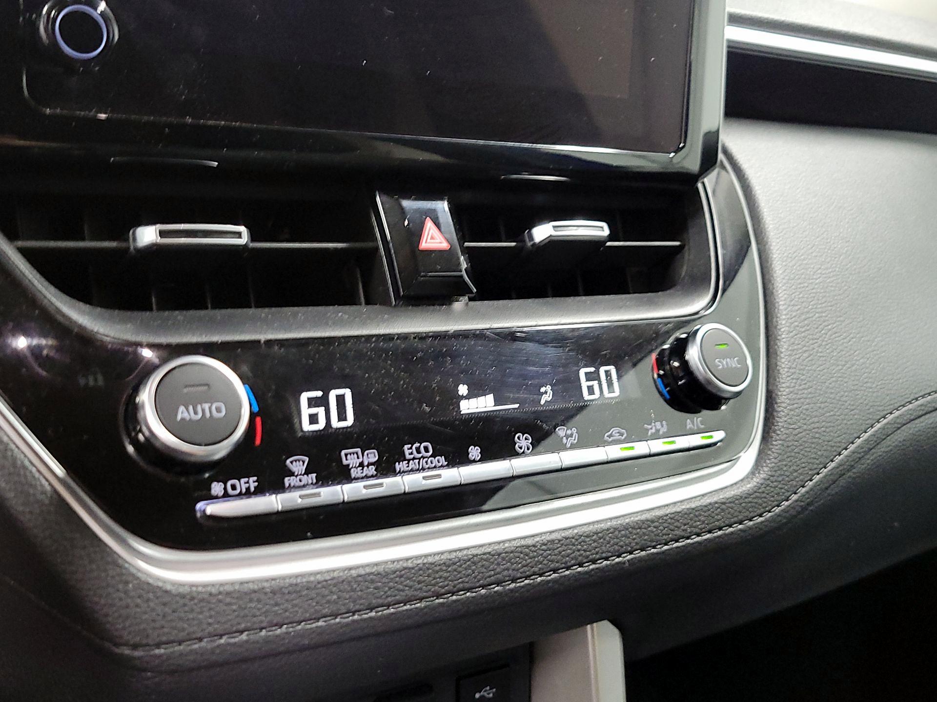 Thumbnail: 2024 Toyota Corolla Cross - 16