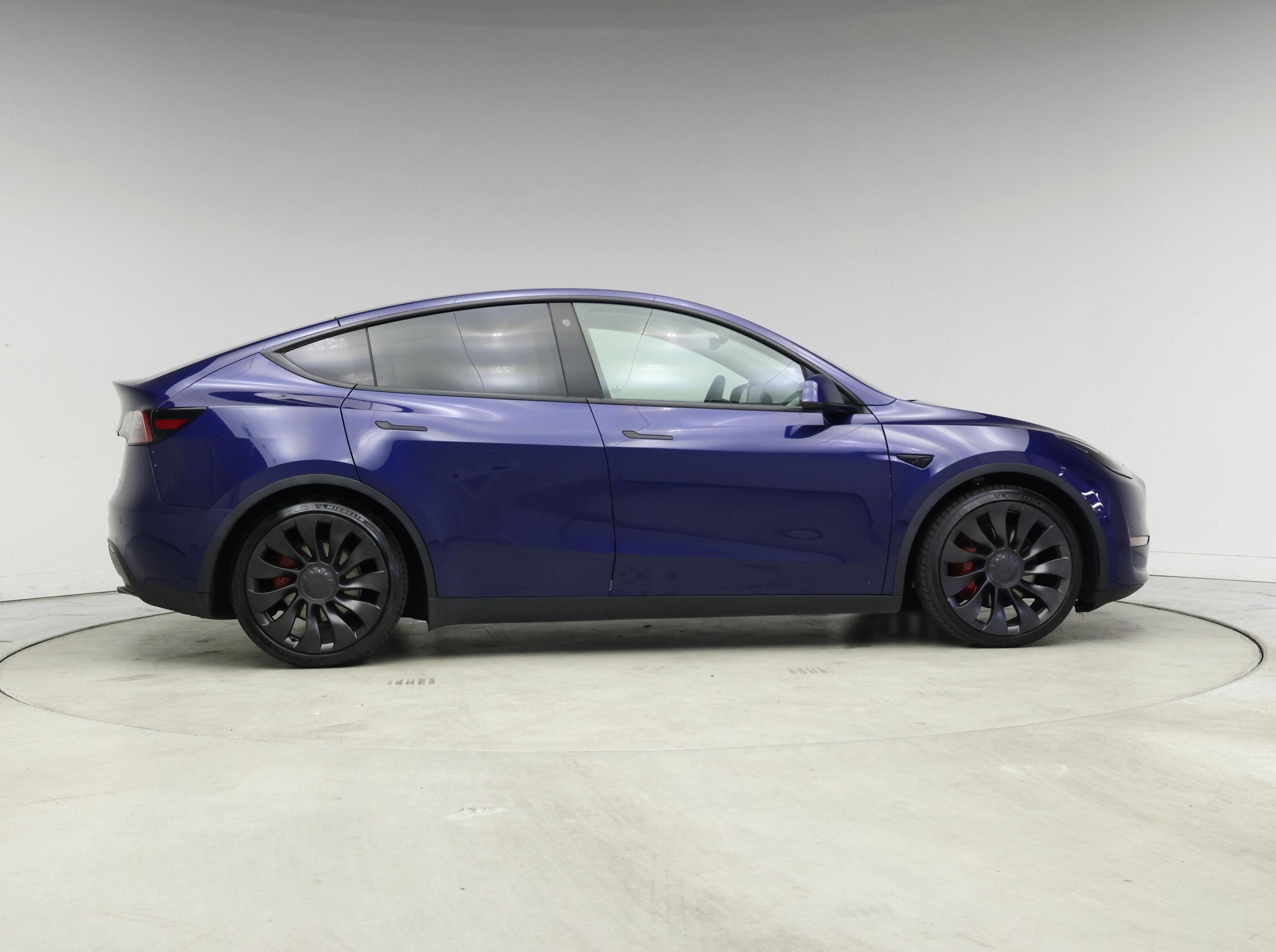 Thumbnail: 2022 Tesla Model Y - 7