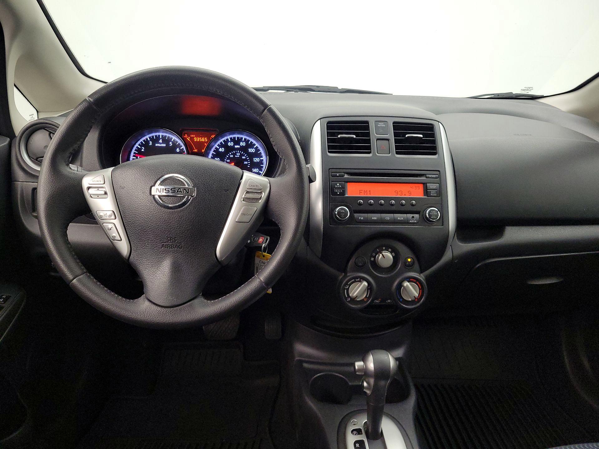 Thumbnail: 2014 Nissan Versa Note - 10