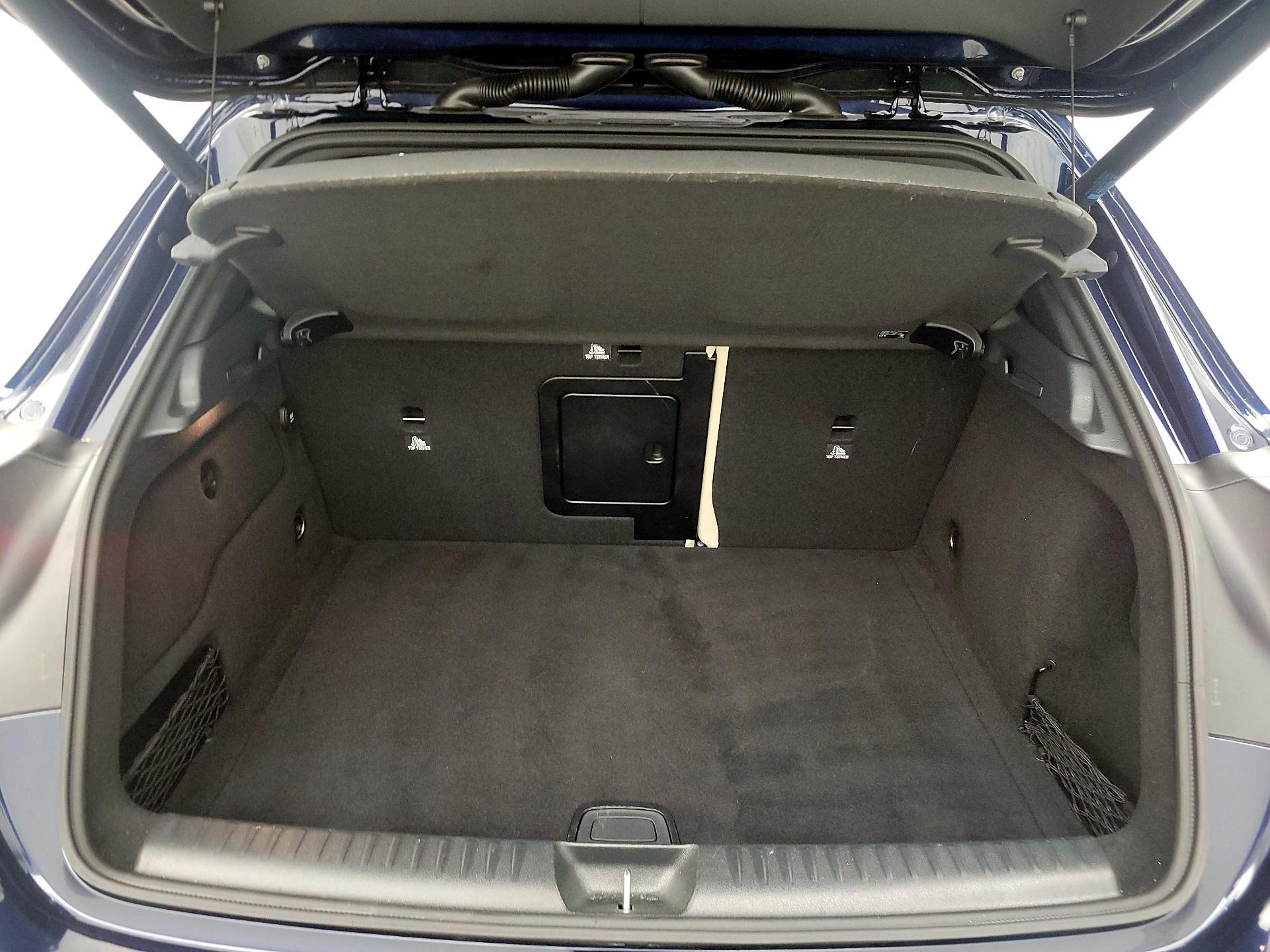 Thumbnail: 2017 Mercedes-Benz GLA - 20