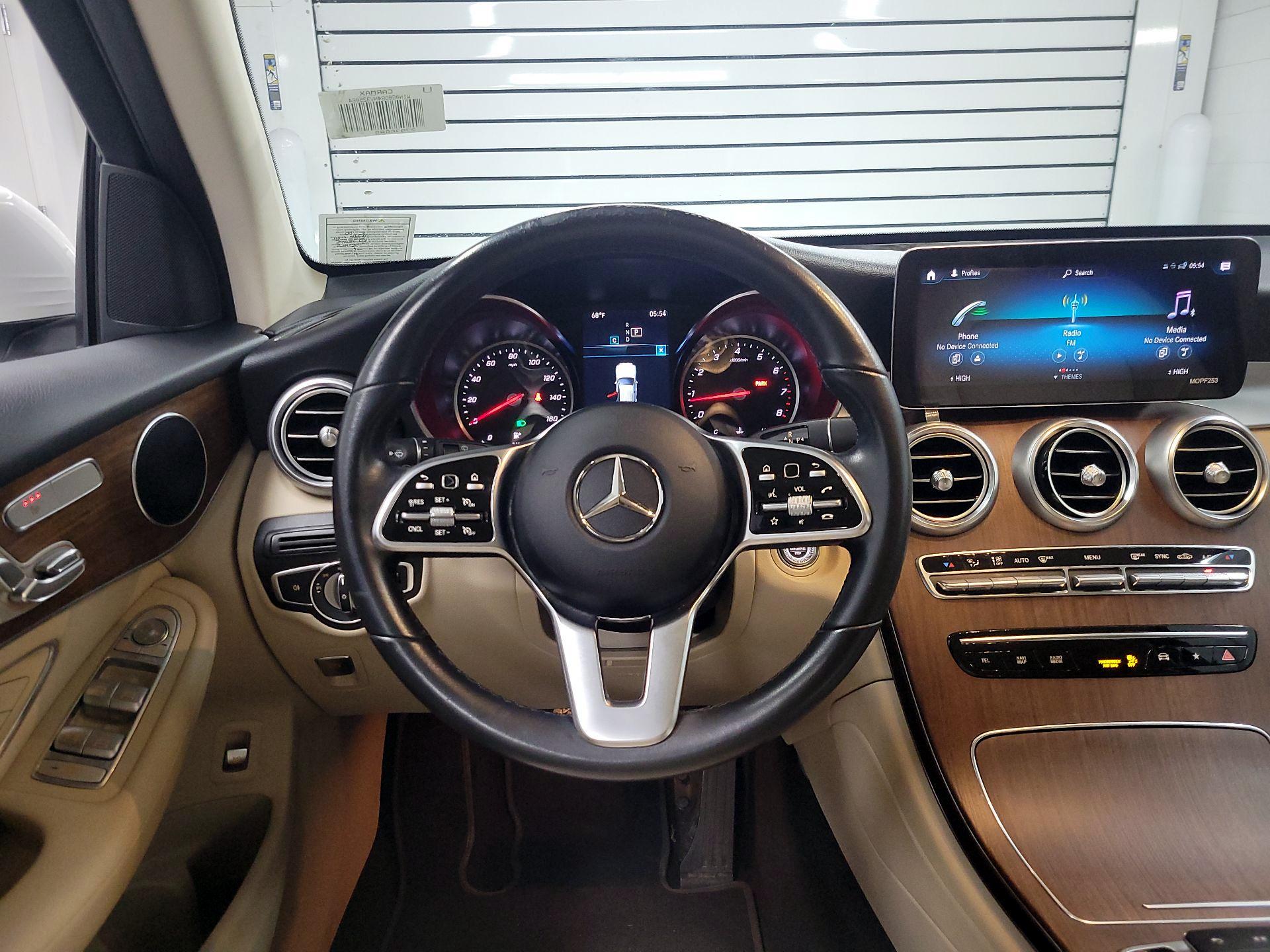 Thumbnail: 2022 Mercedes-Benz GLC - 10