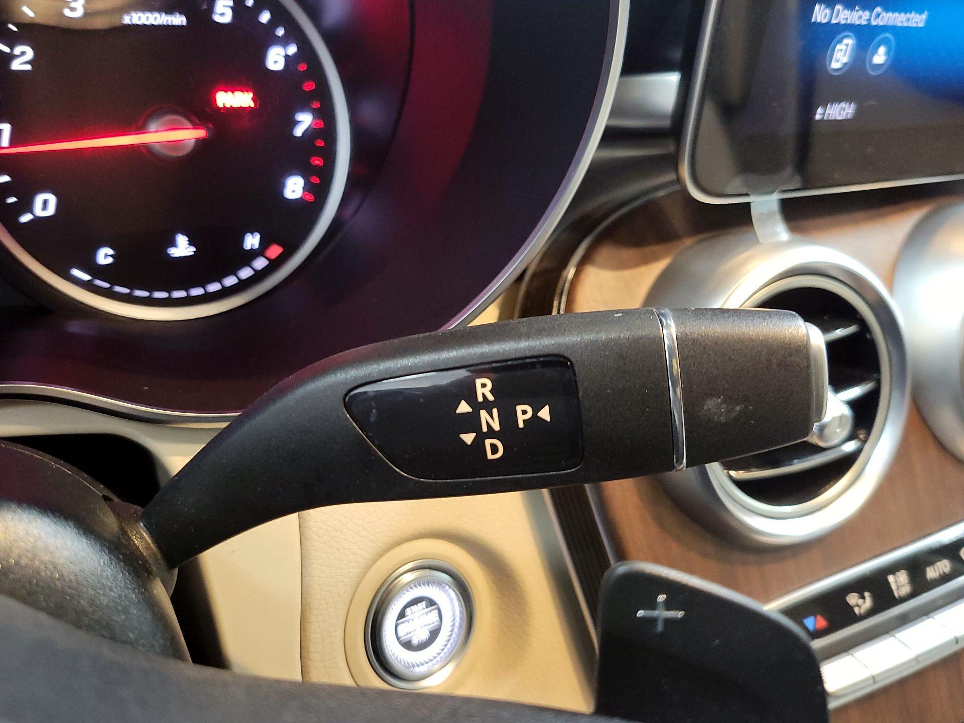 Thumbnail: 2022 Mercedes-Benz GLC - 17