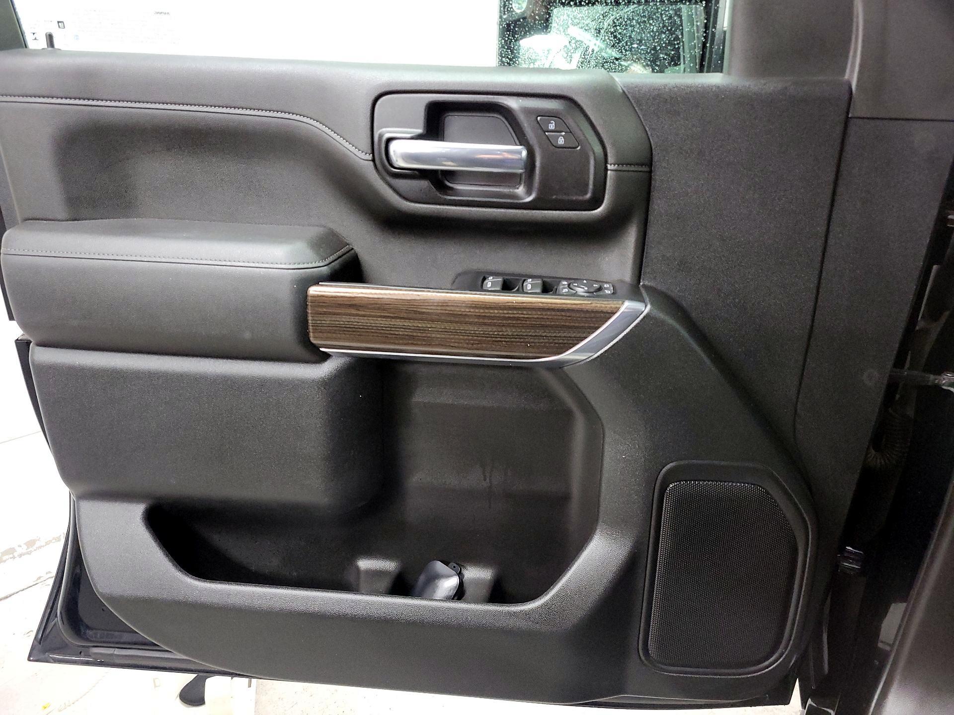 Thumbnail: 2022 Chevrolet Silverado 2500 - 12