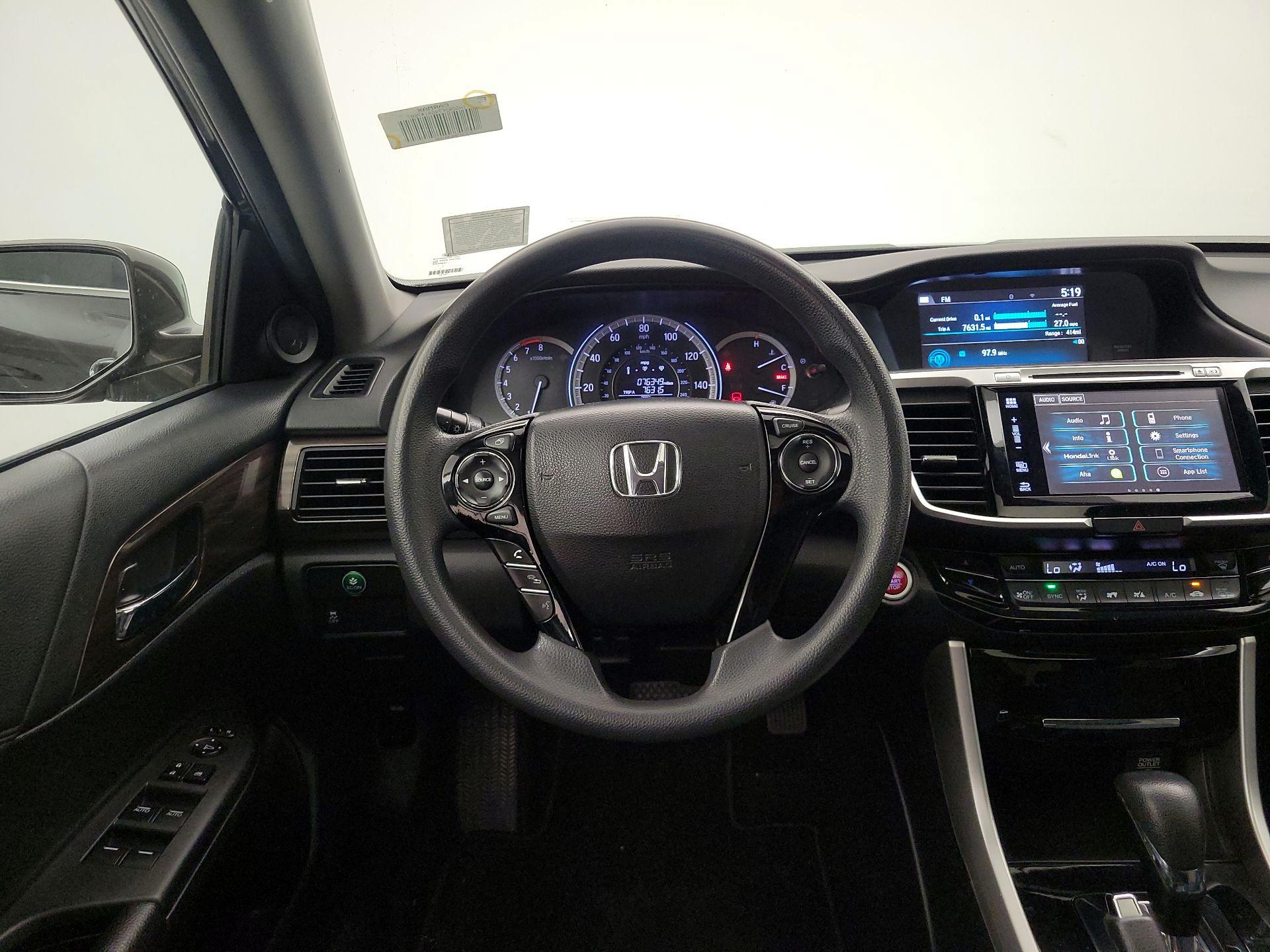 Thumbnail: 2016 Honda Accord - 10