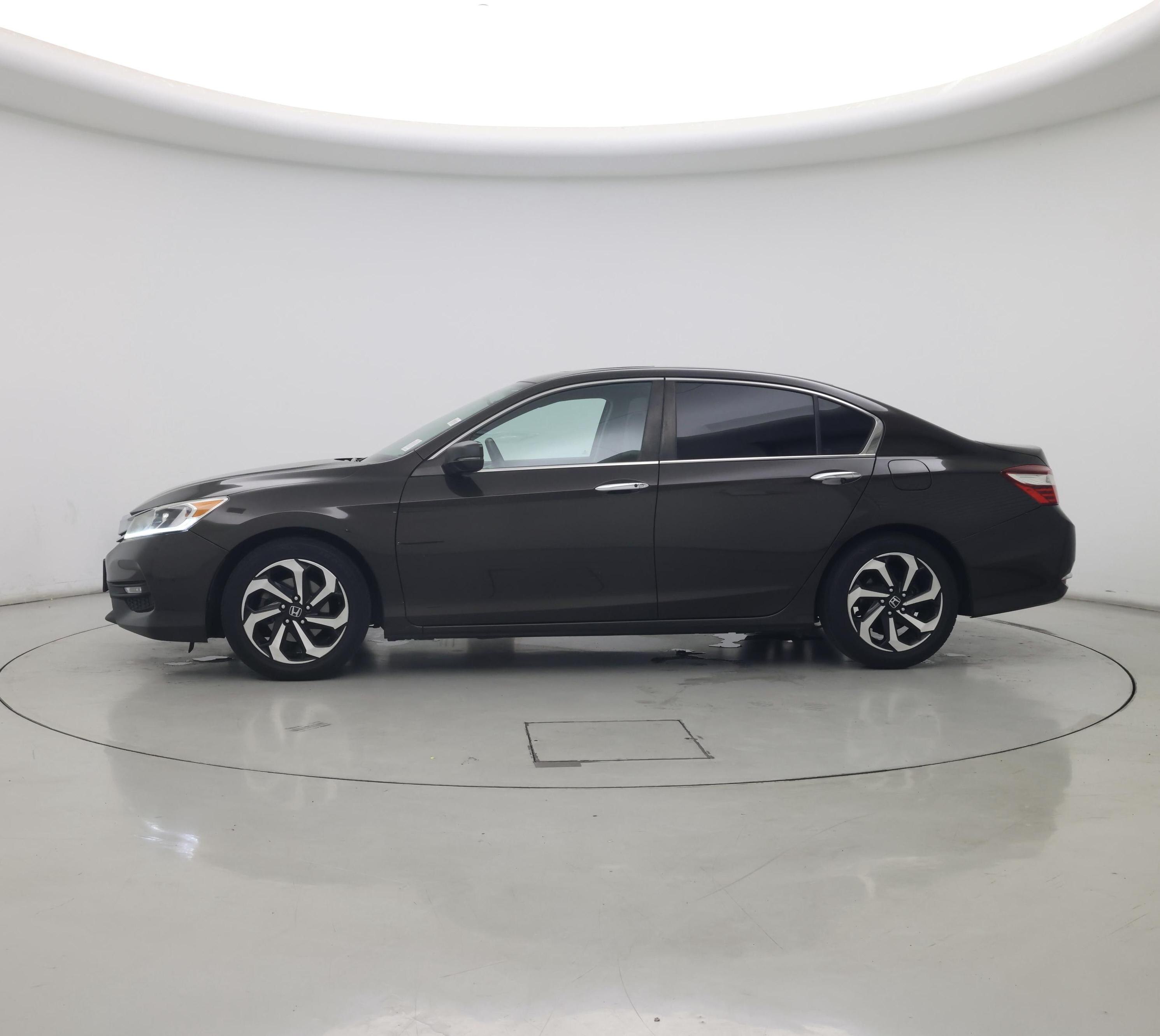 Thumbnail: 2016 Honda Accord - 3