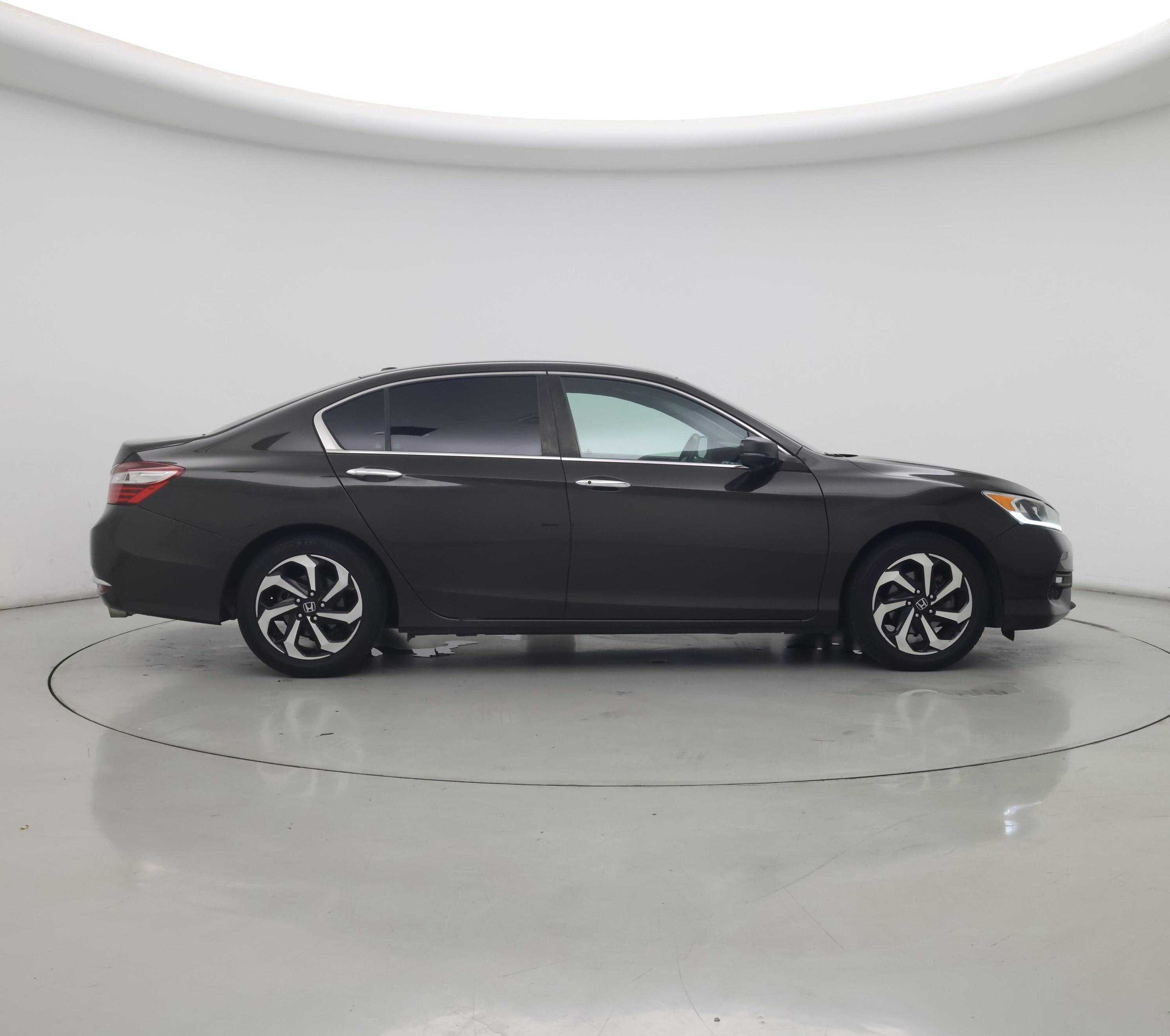 Thumbnail: 2016 Honda Accord - 7