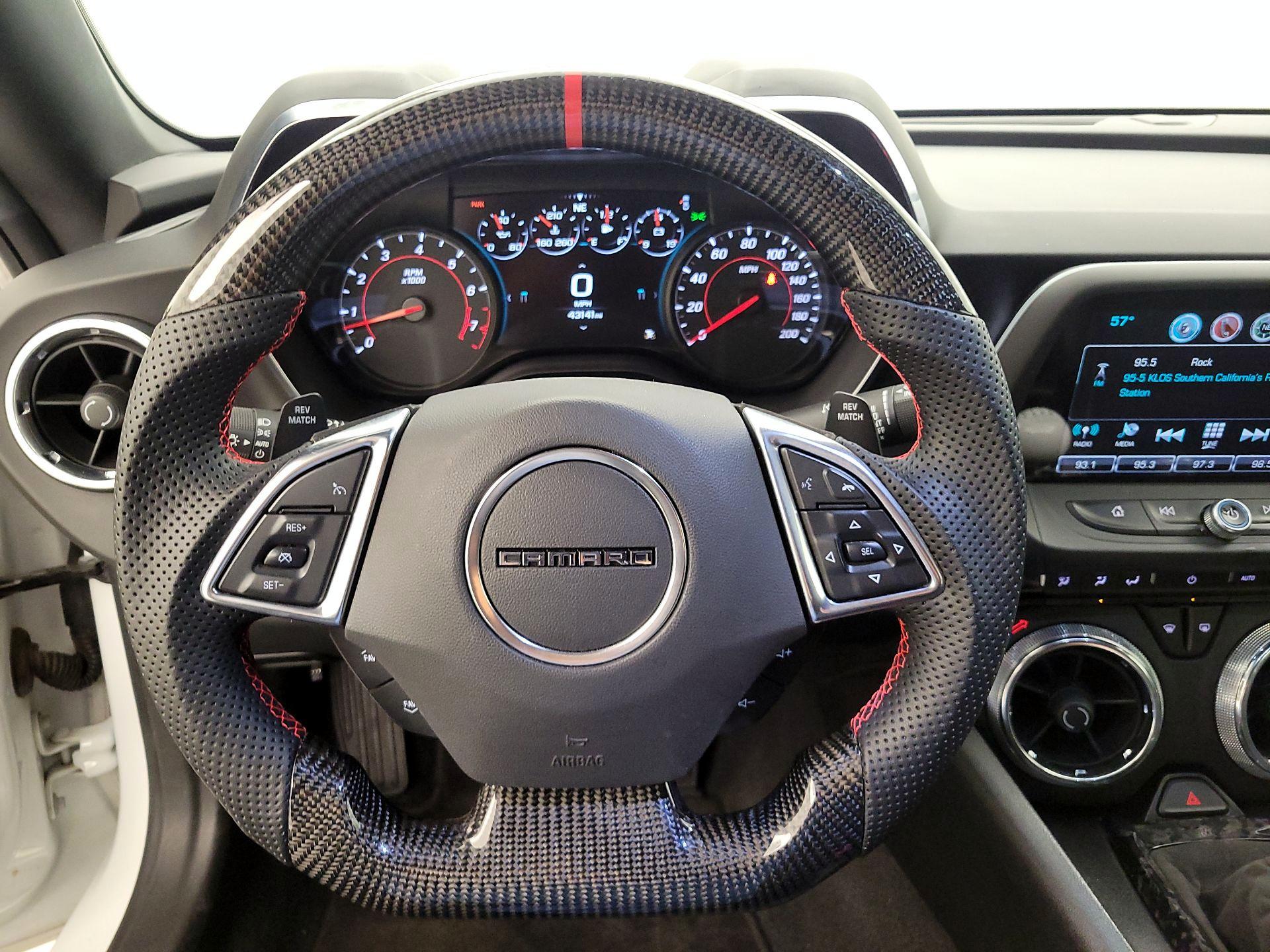 Thumbnail: 2018 Chevrolet Camaro - 10