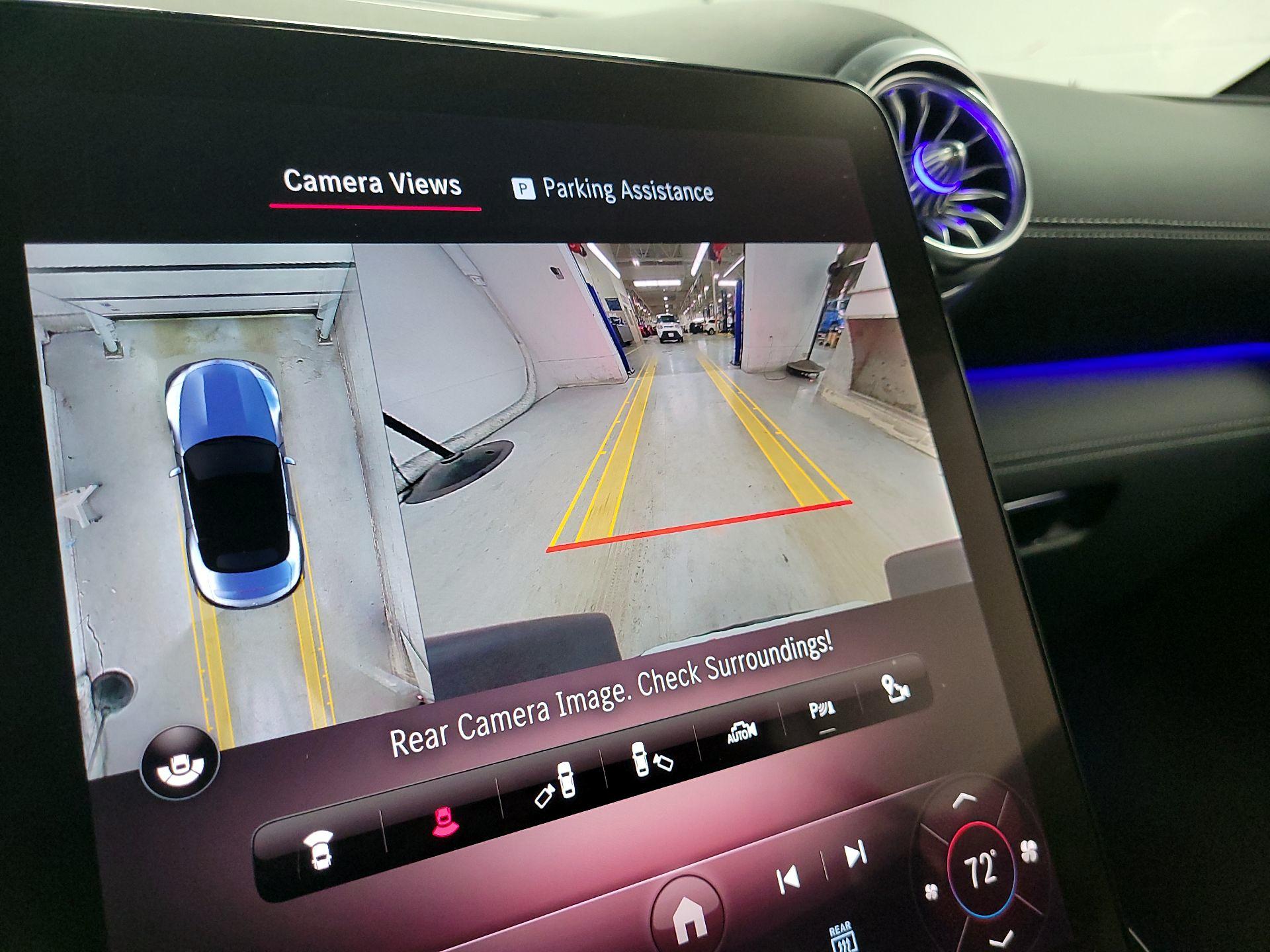 Thumbnail: 2023 Mercedes-Benz SL-Class - 13