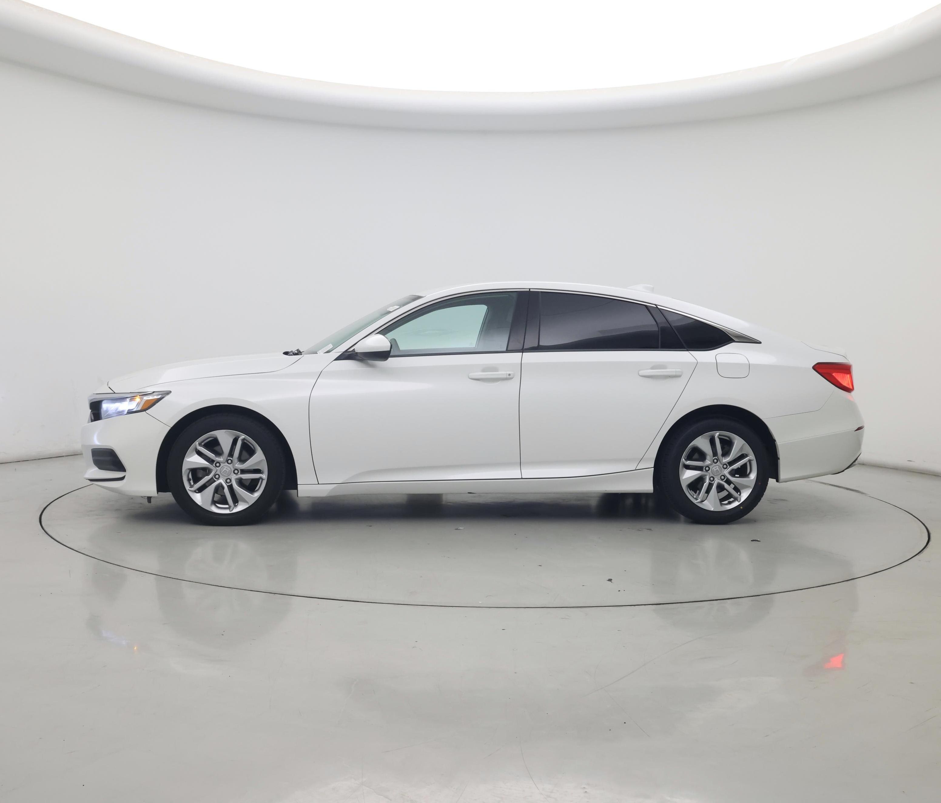 Thumbnail: 2018 Honda Accord - 3