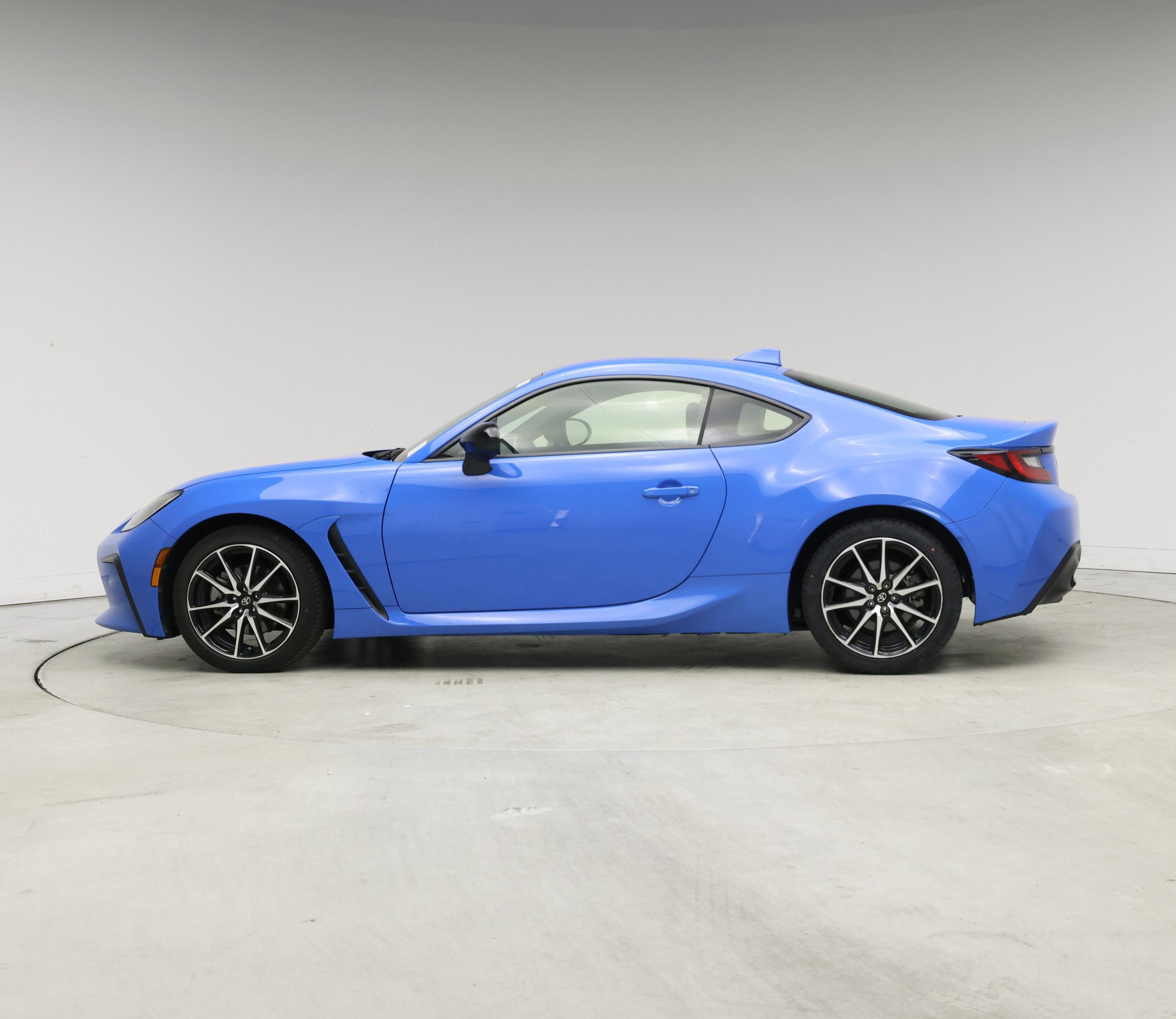 Thumbnail: 2023 Toyota GR86 - 3