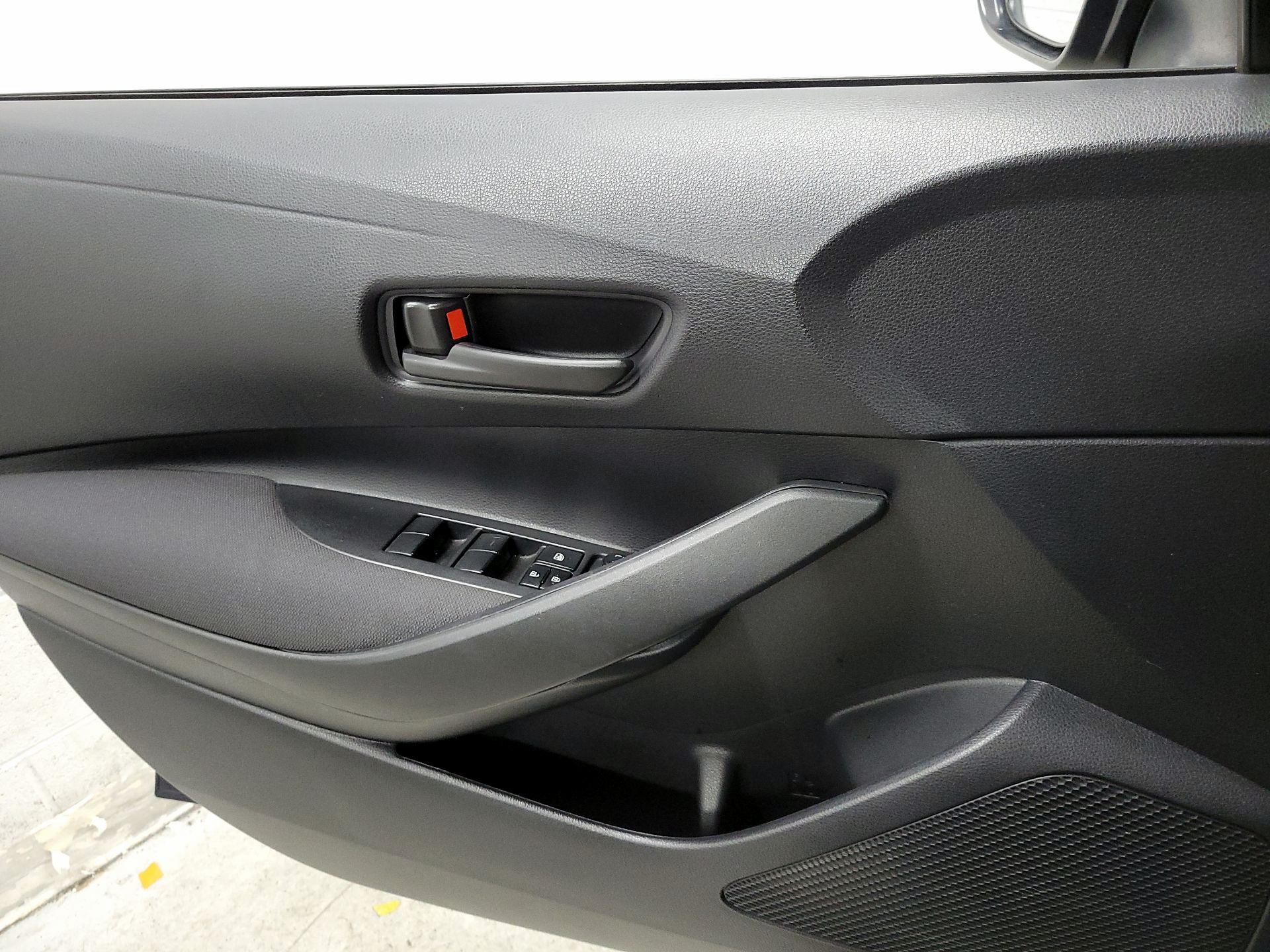 Thumbnail: 2023 Toyota Corolla - 12