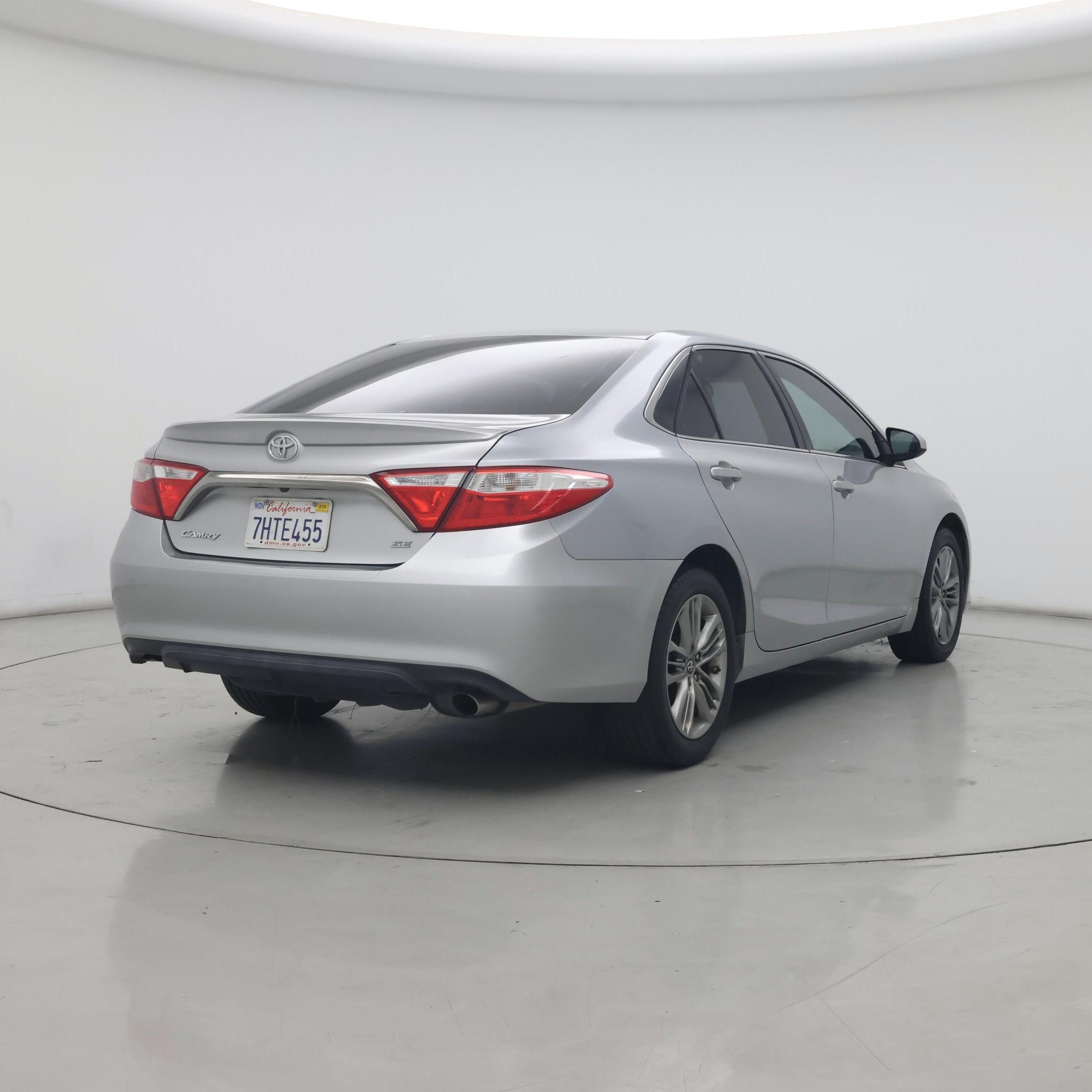 Thumbnail: 2015 Toyota Camry - 8
