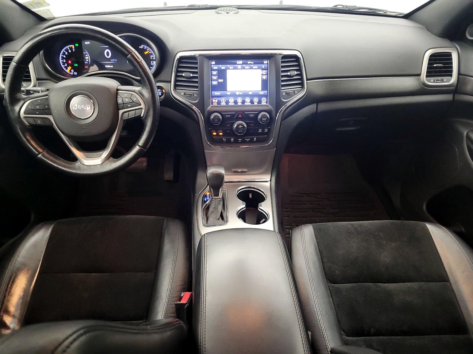 Thumbnail: 2018 Jeep Grand Cherokee - 9