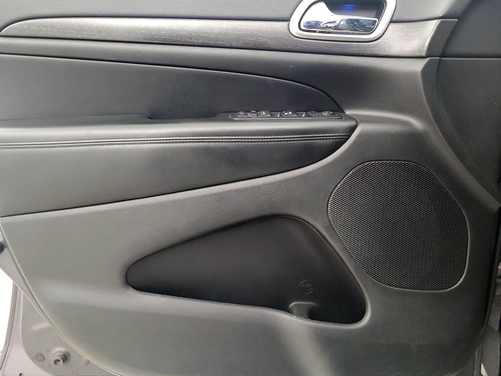 Thumbnail: 2018 Jeep Grand Cherokee - 12