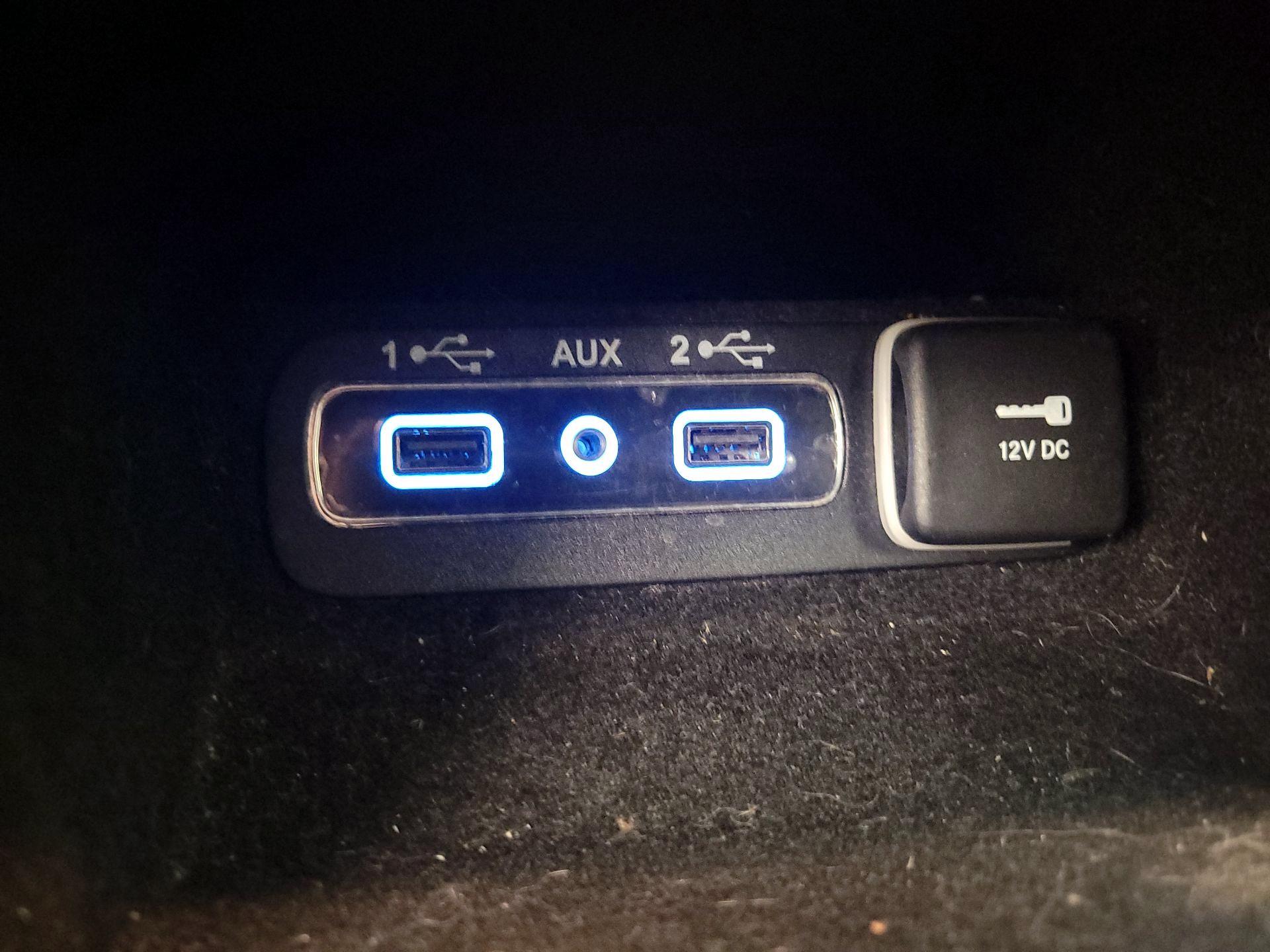 Thumbnail: 2018 Jeep Grand Cherokee - 18