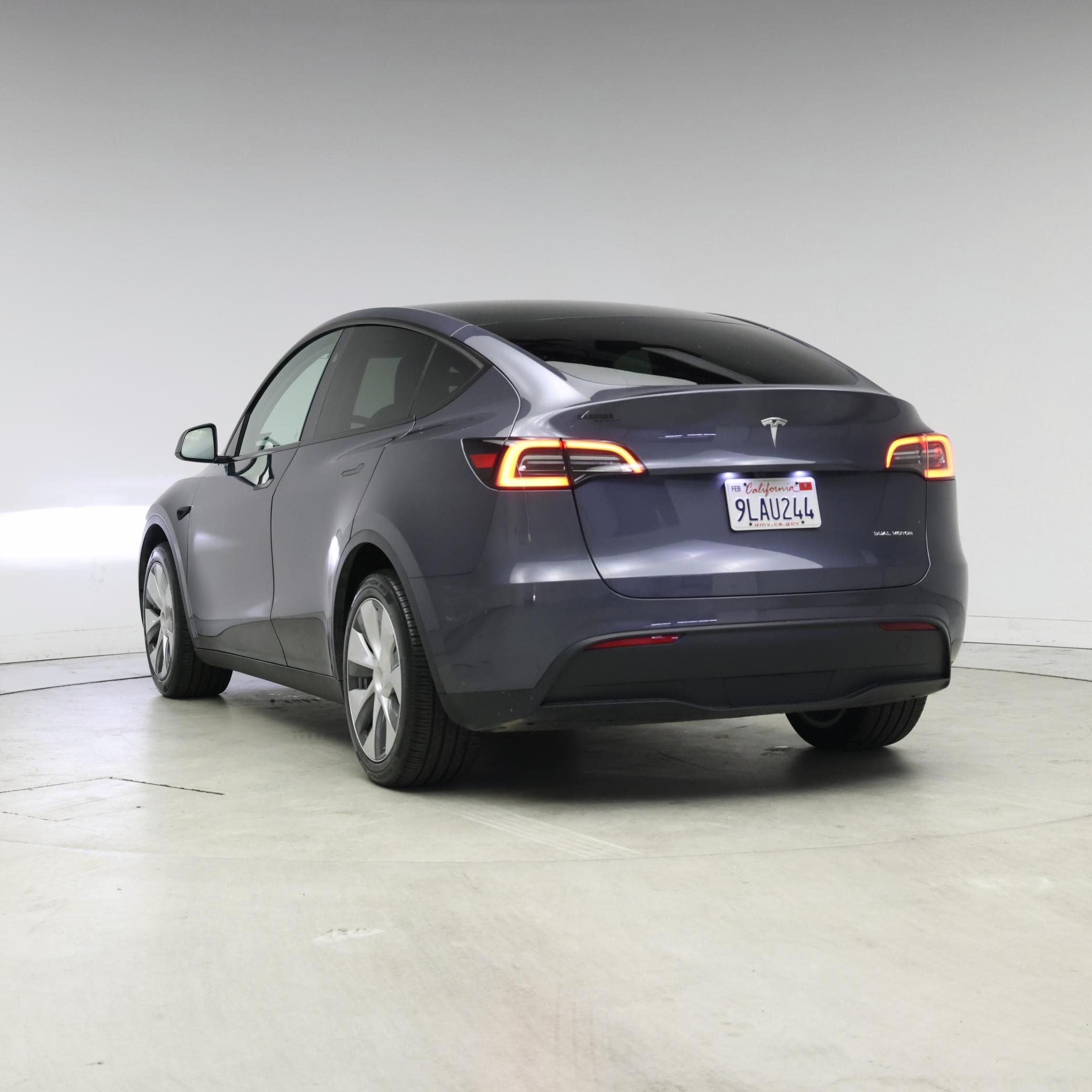 Thumbnail: 2023 Tesla Model Y - 2